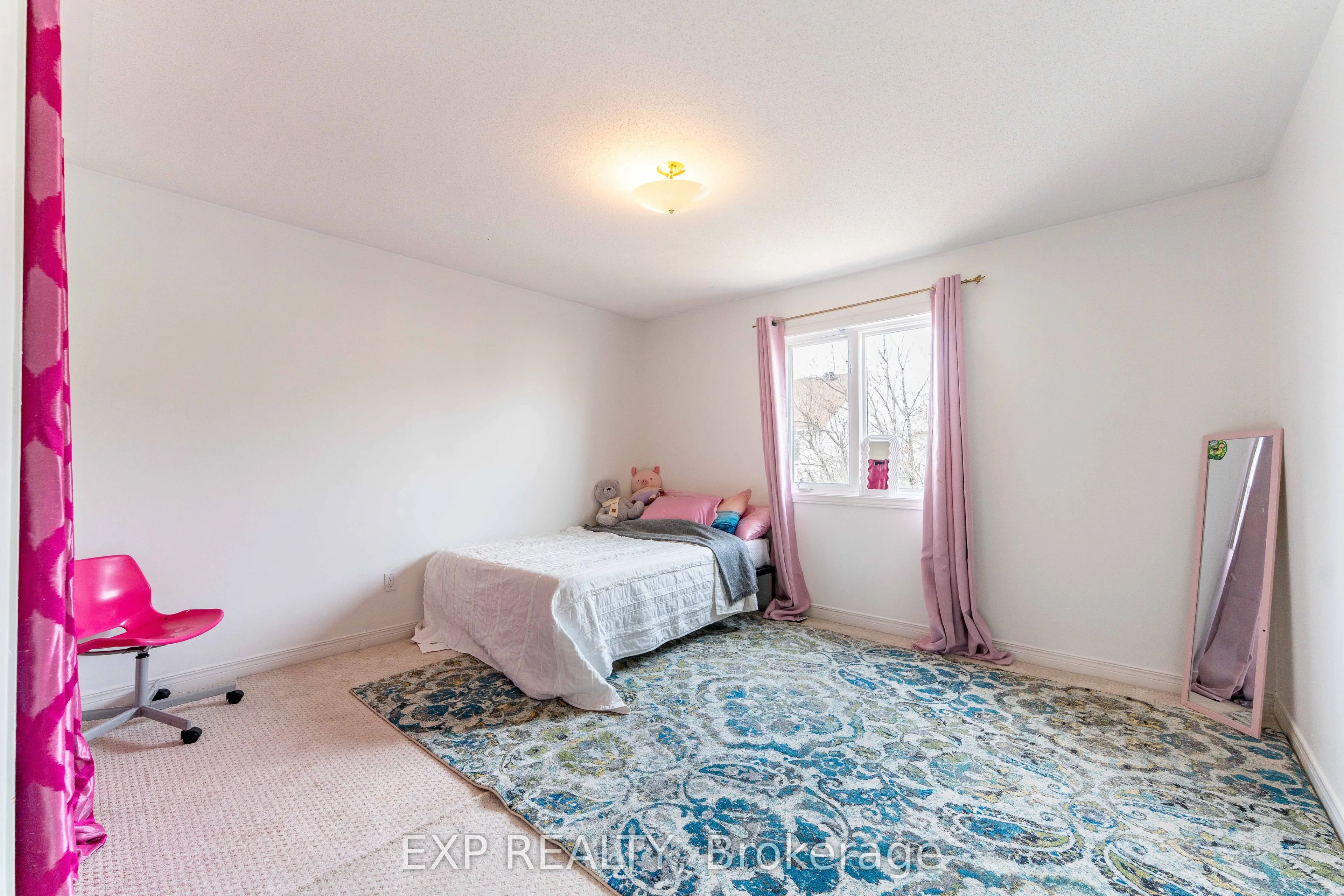 15 mayford Avenue