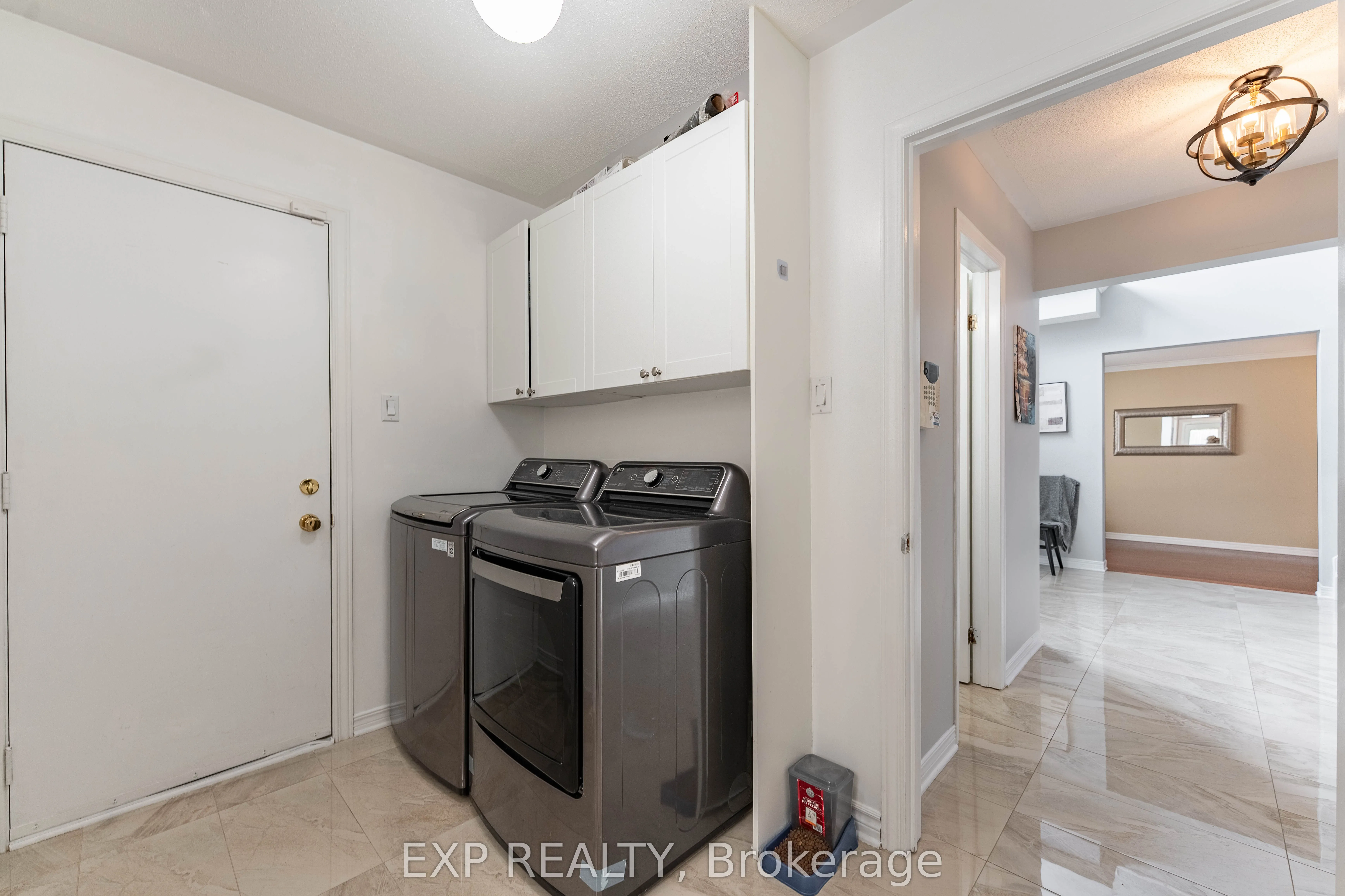 15 mayford Avenue