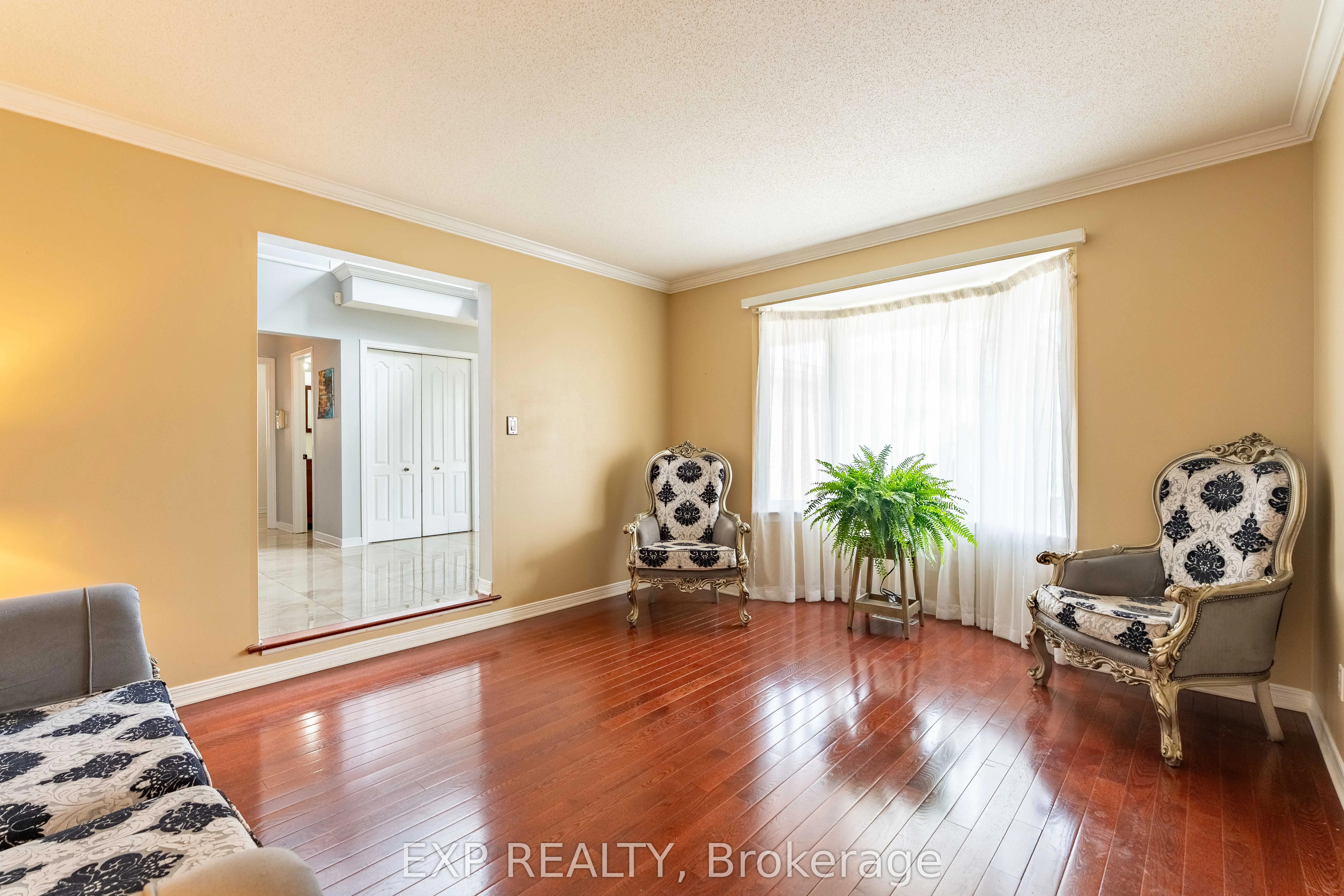 15 mayford Avenue