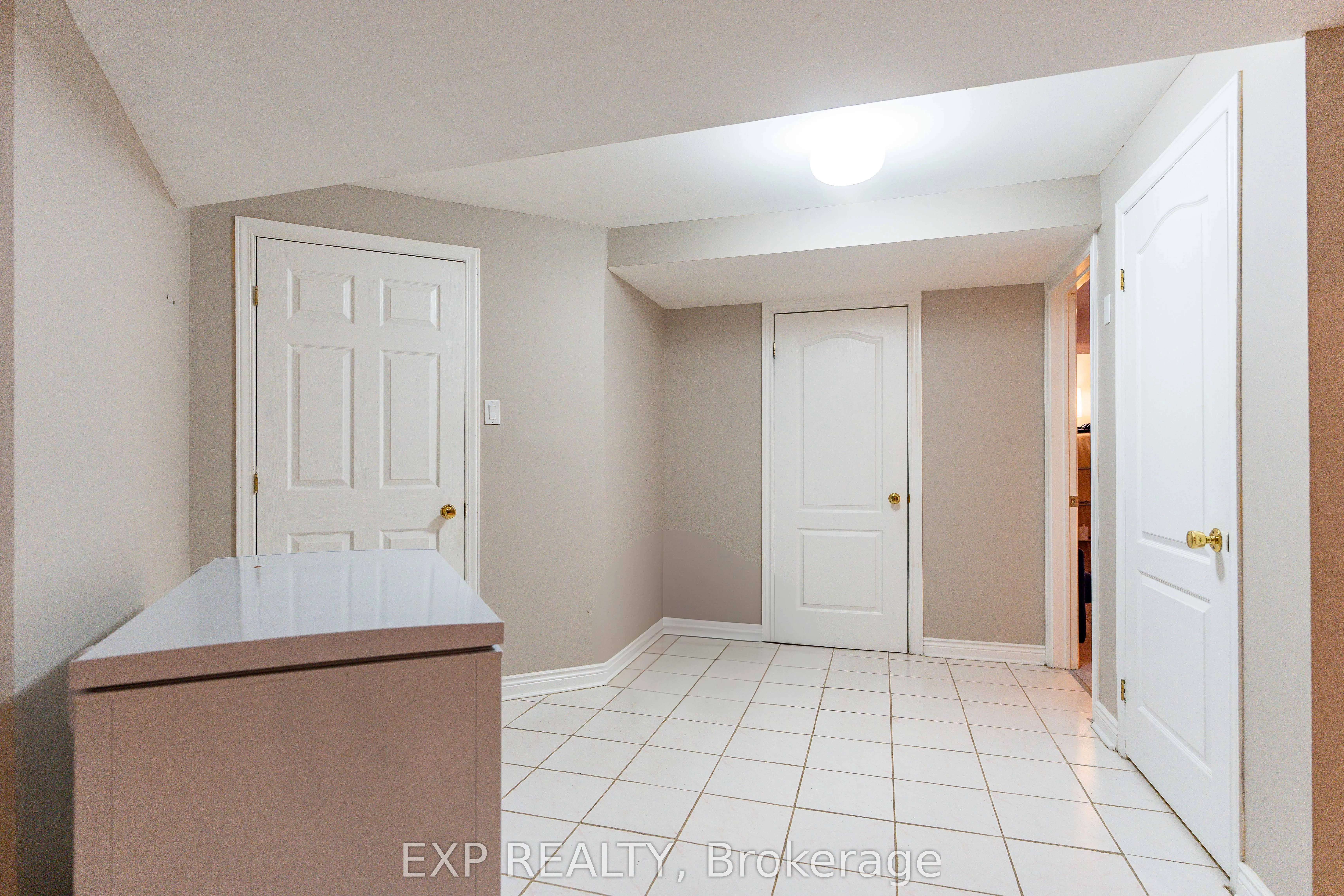 15 mayford Avenue