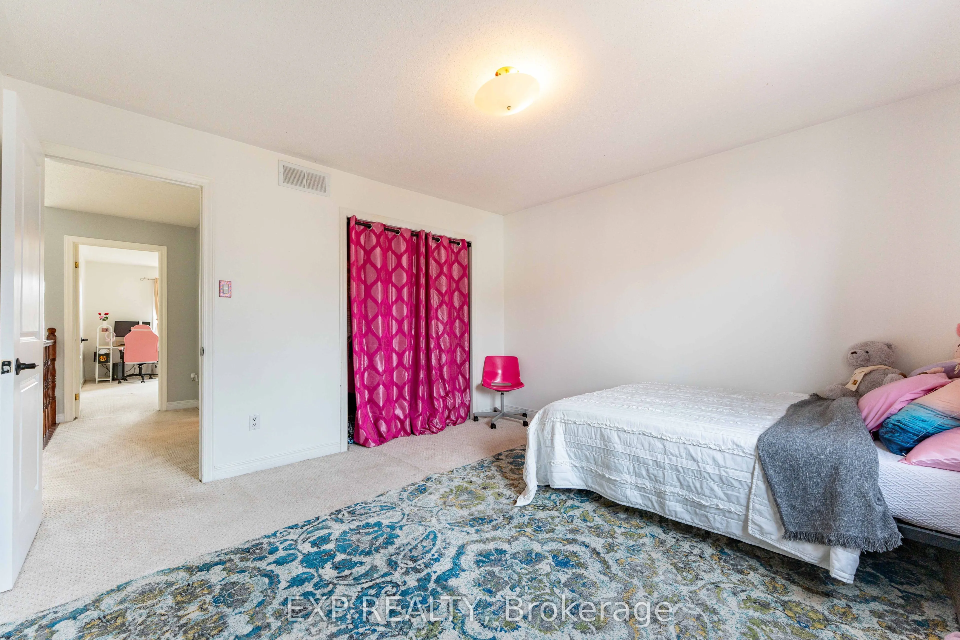 15 mayford Avenue