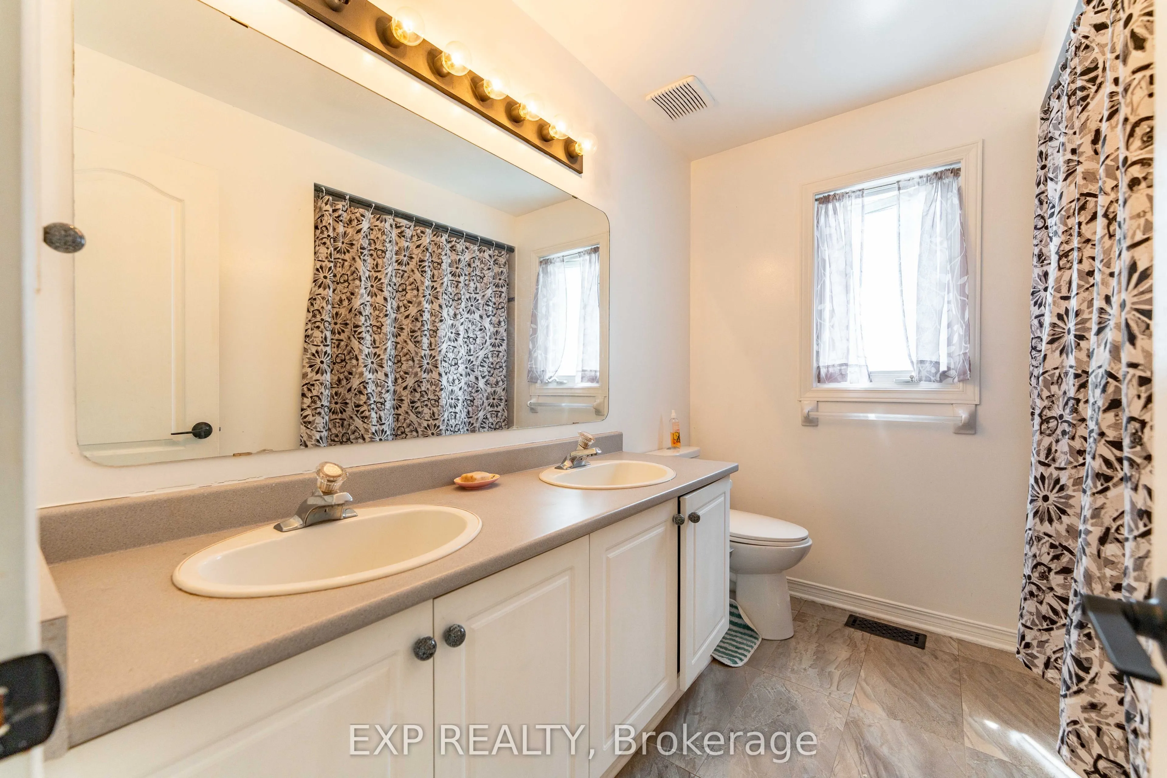 15 mayford Avenue