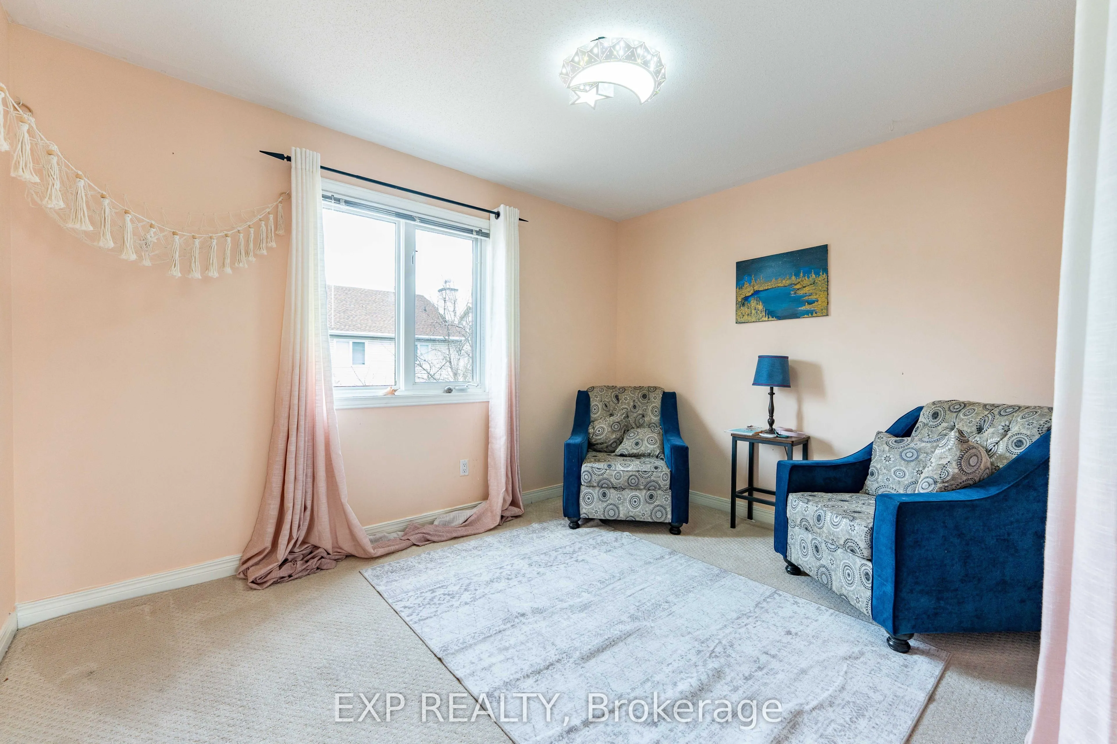 15 mayford Avenue