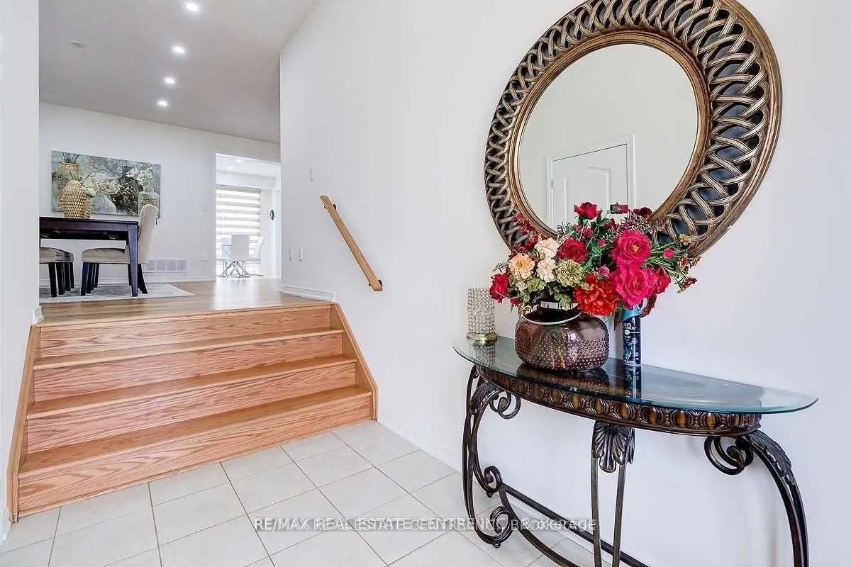 167 Longboat Run Way W