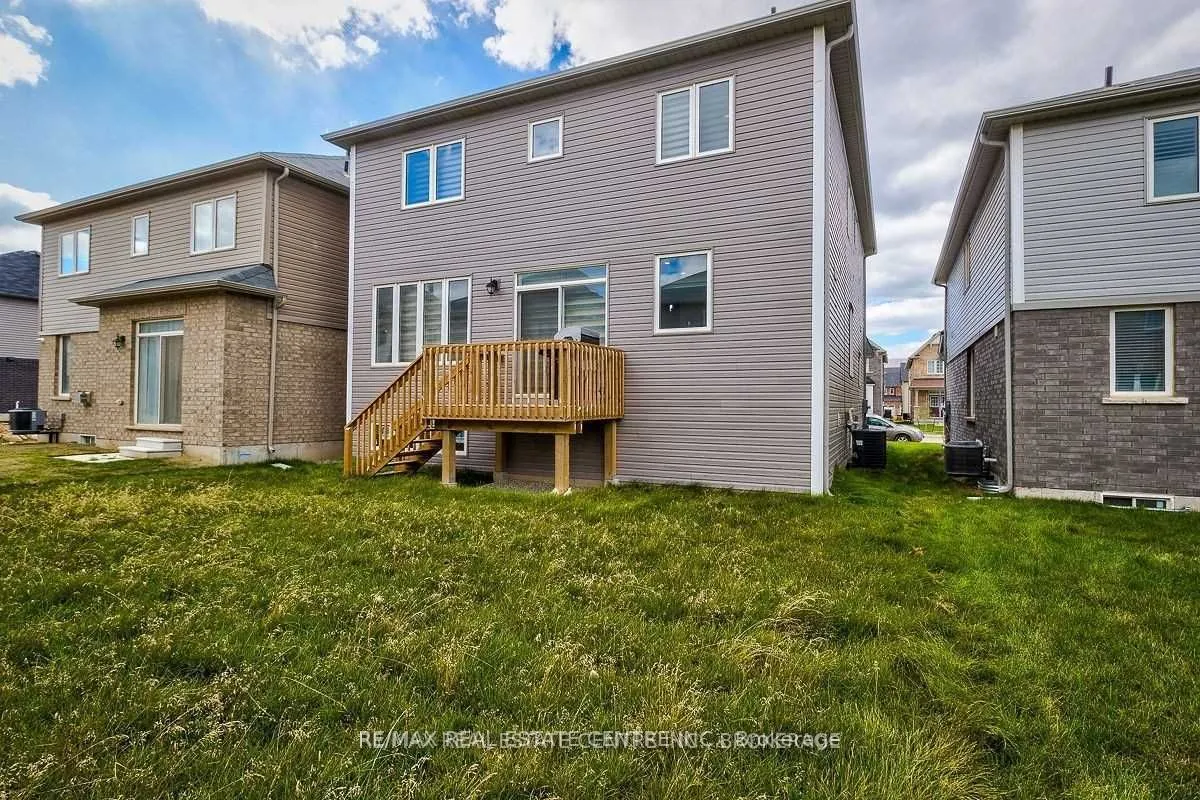 167 Longboat Run Way W