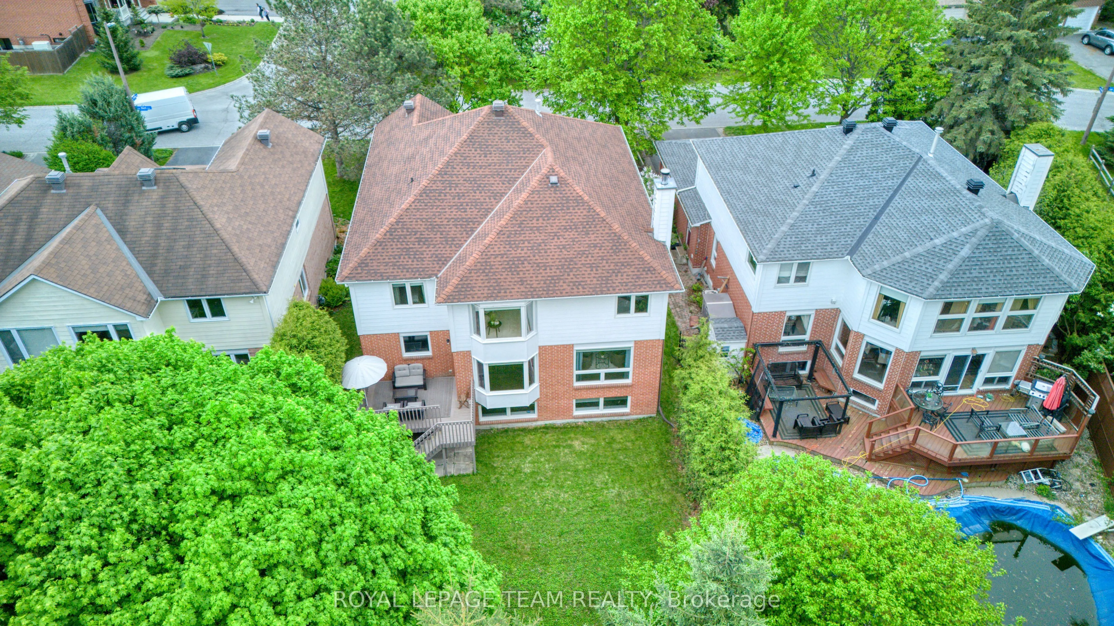 27 Sherk Crescent