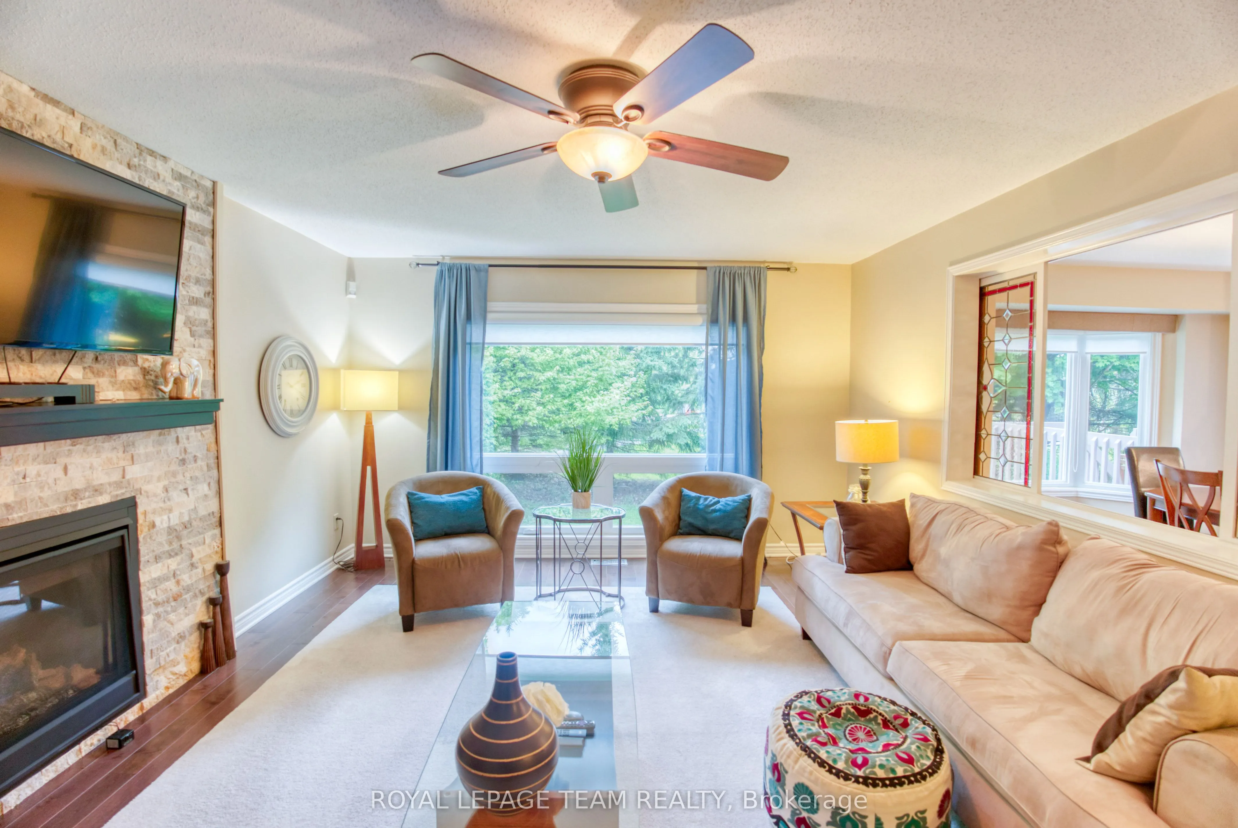 27 Sherk Crescent