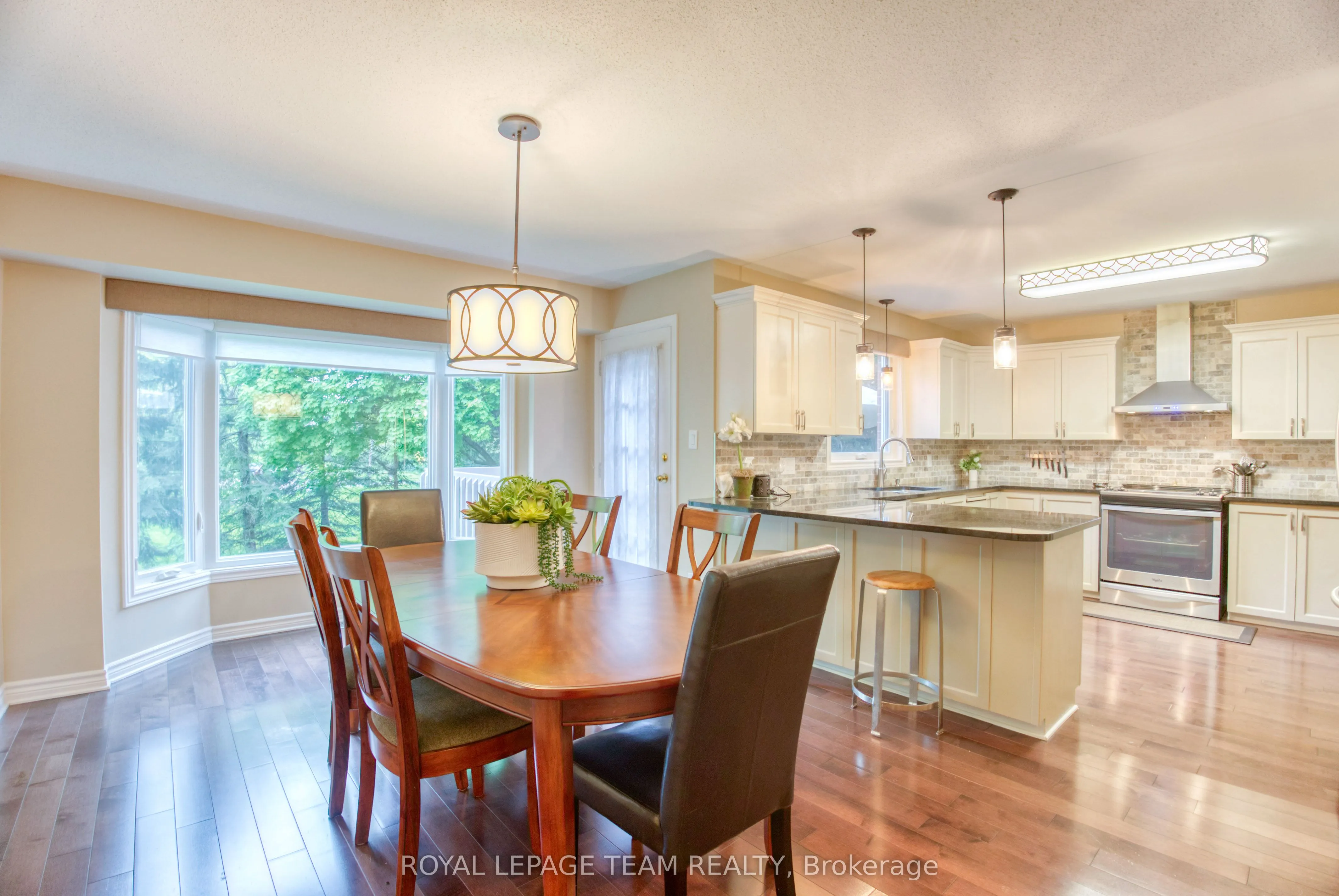 27 Sherk Crescent