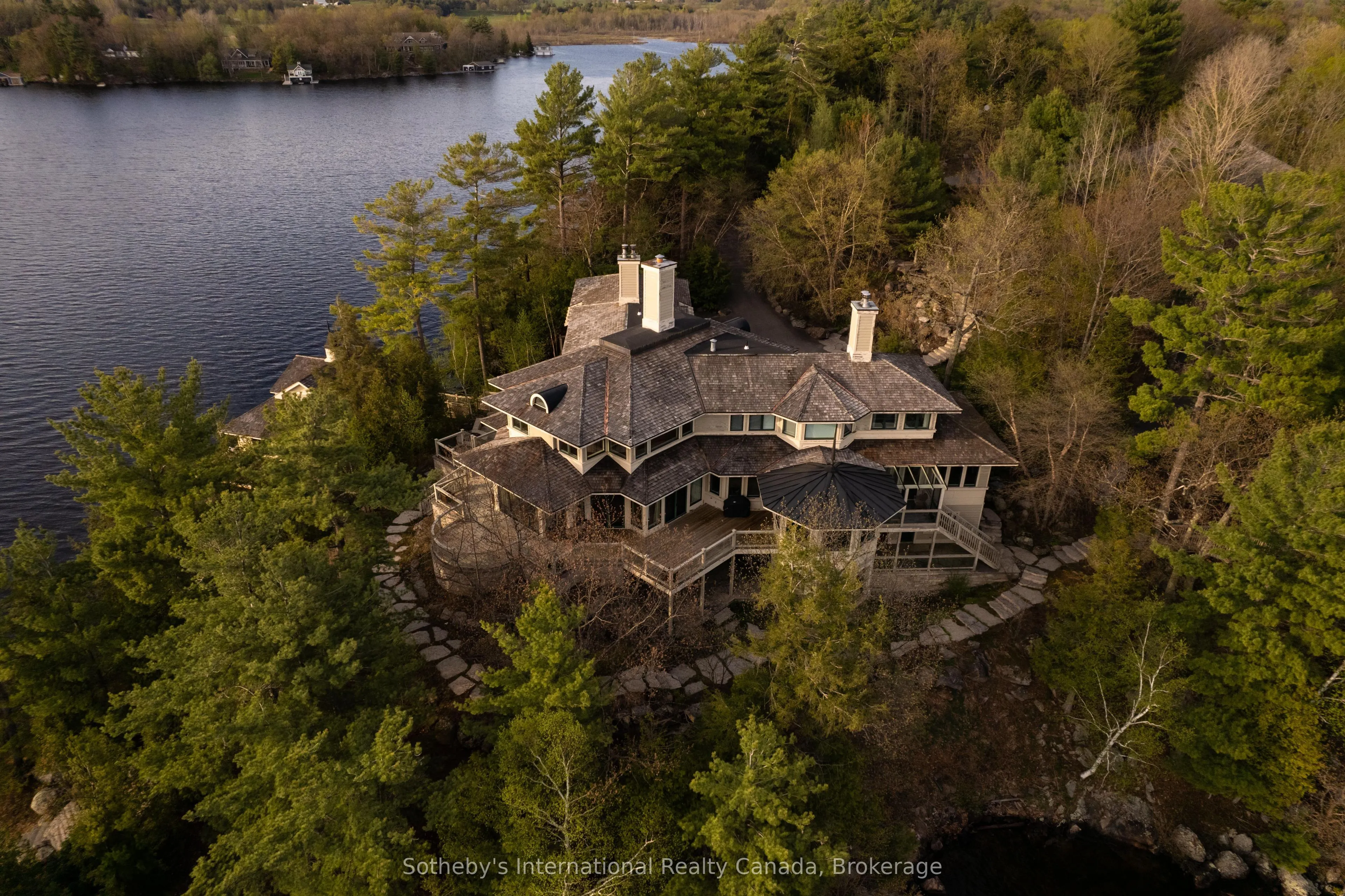 1250 WALDMERE Road