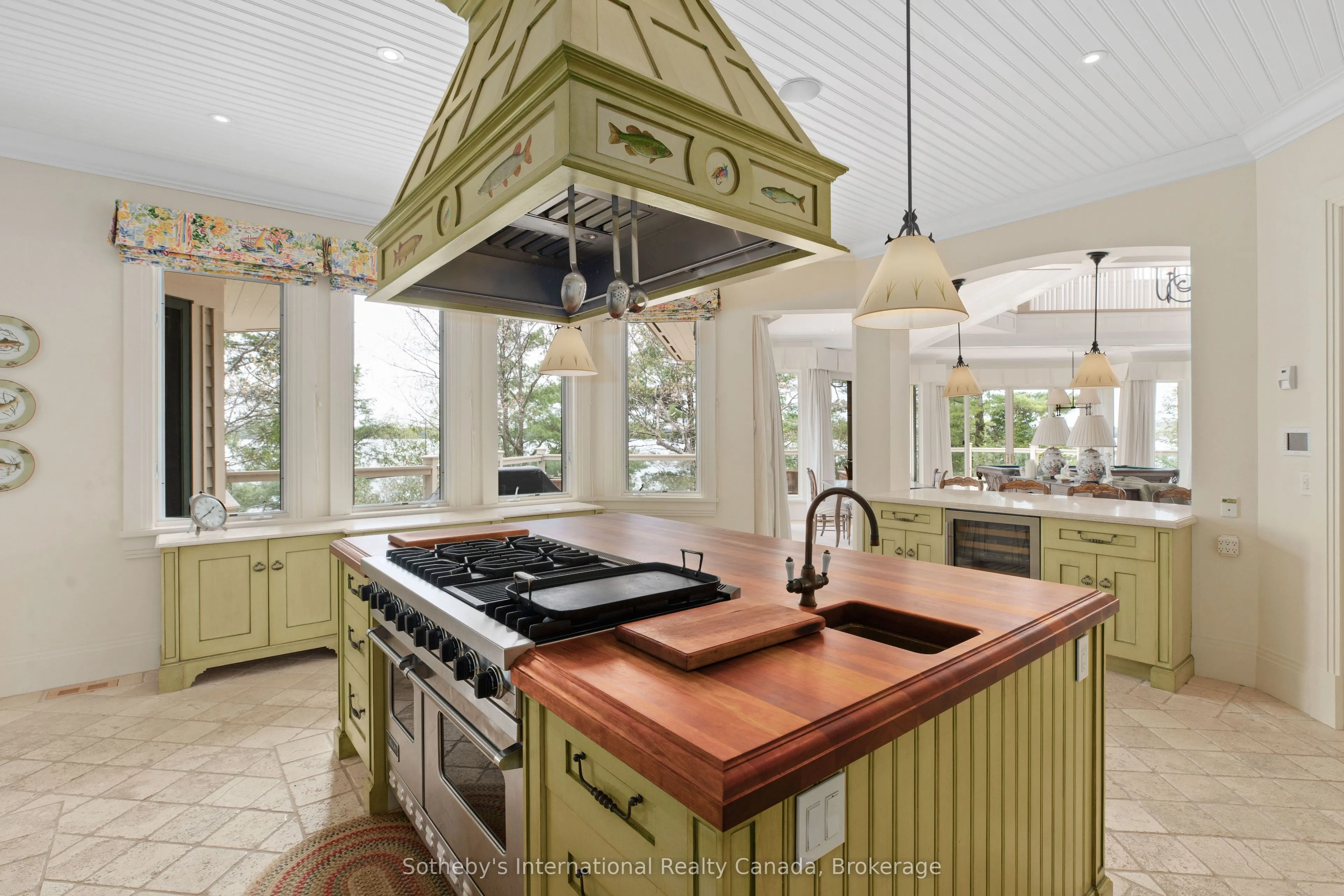 1250 WALDMERE Road