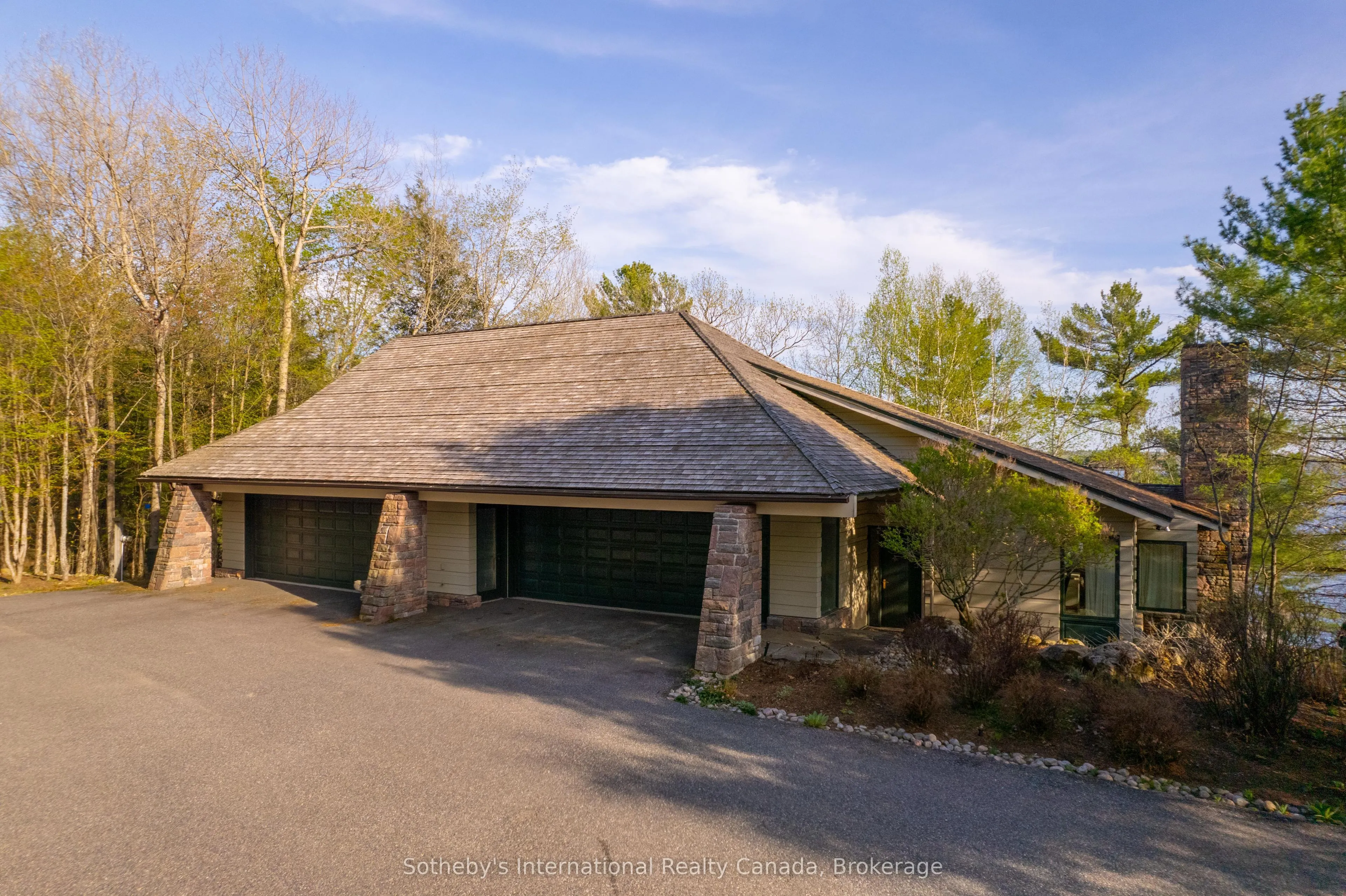 1250 Waldmere Road