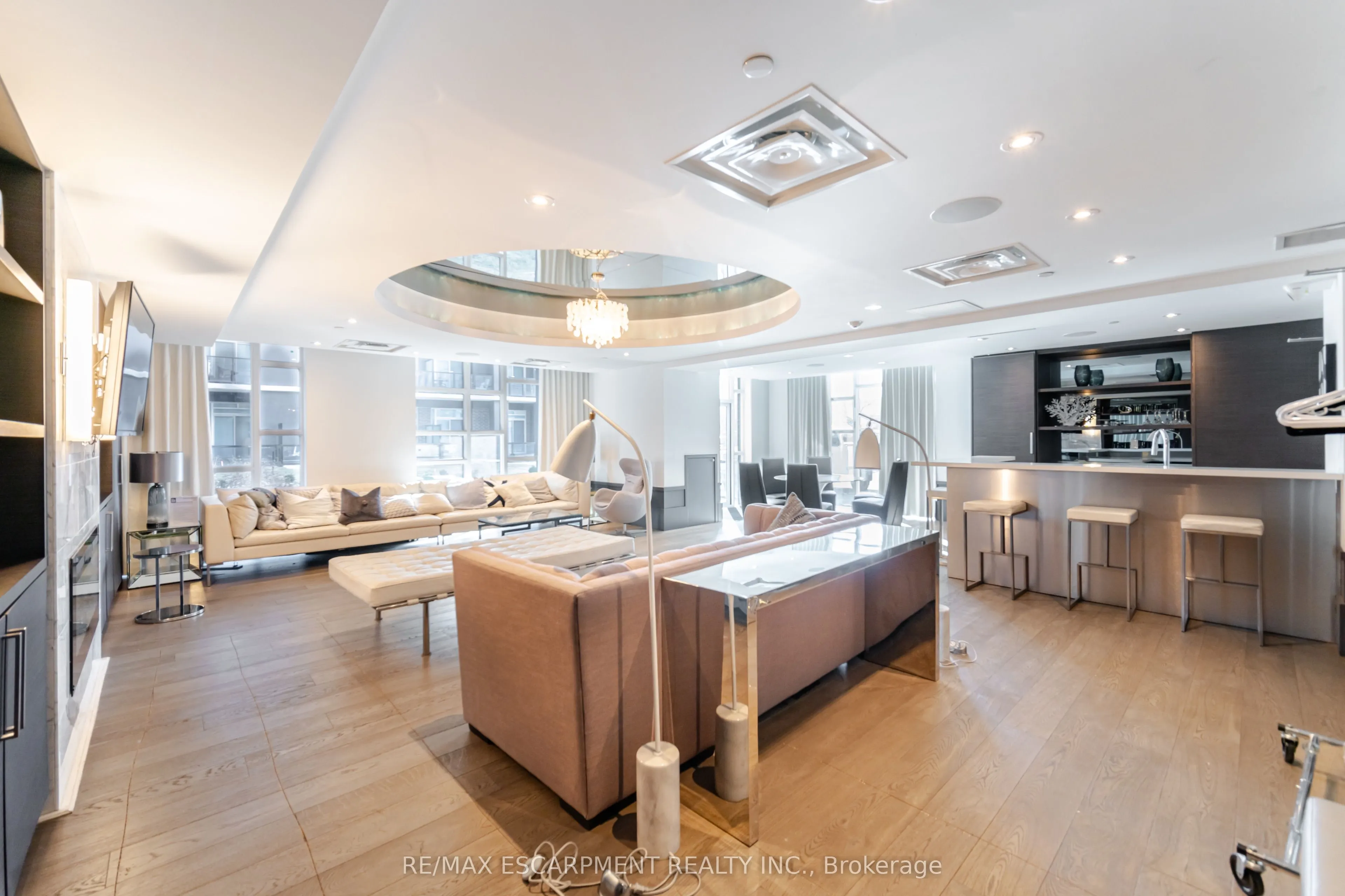 10 CONCORD Place, #308