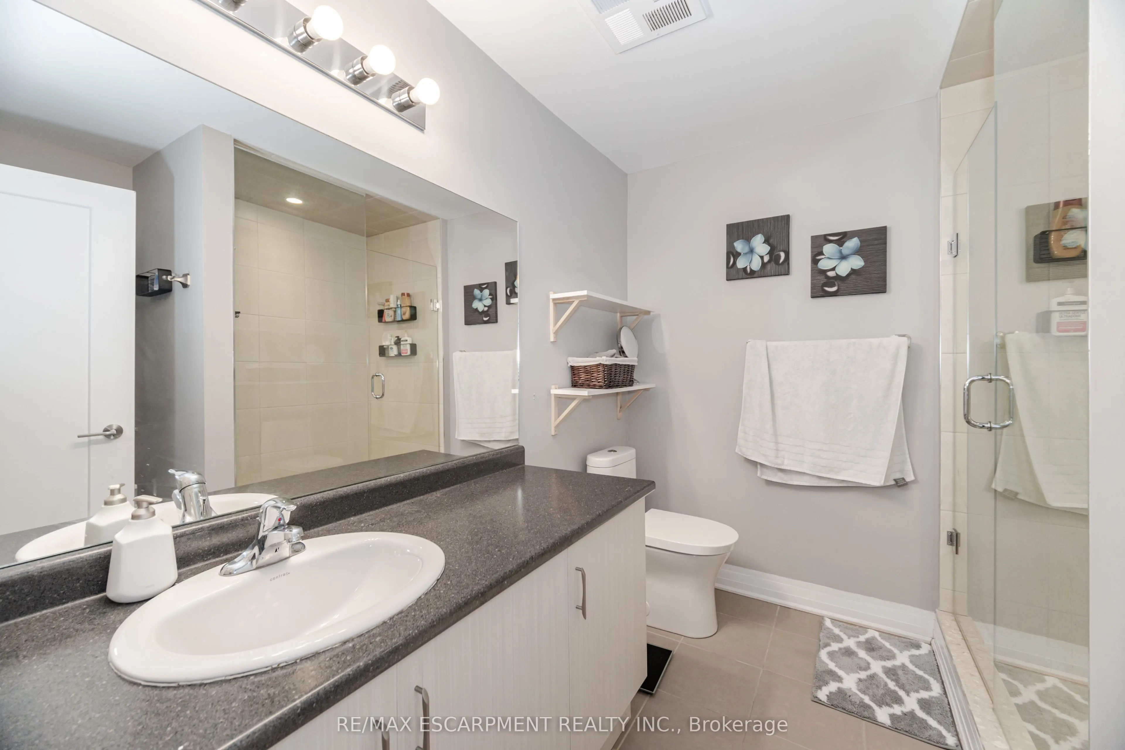 10 CONCORD Place, #308