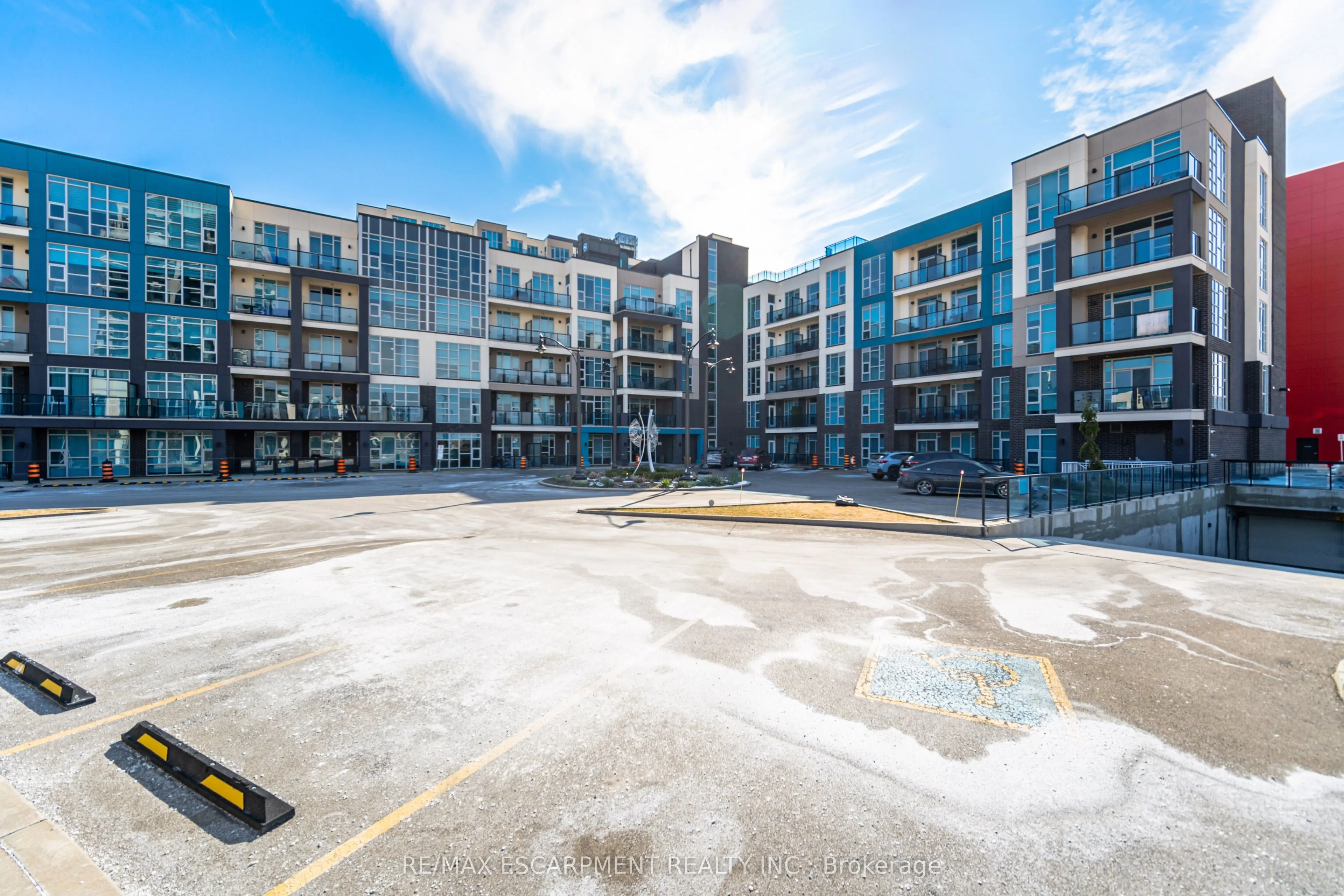 10 CONCORD Place, #308