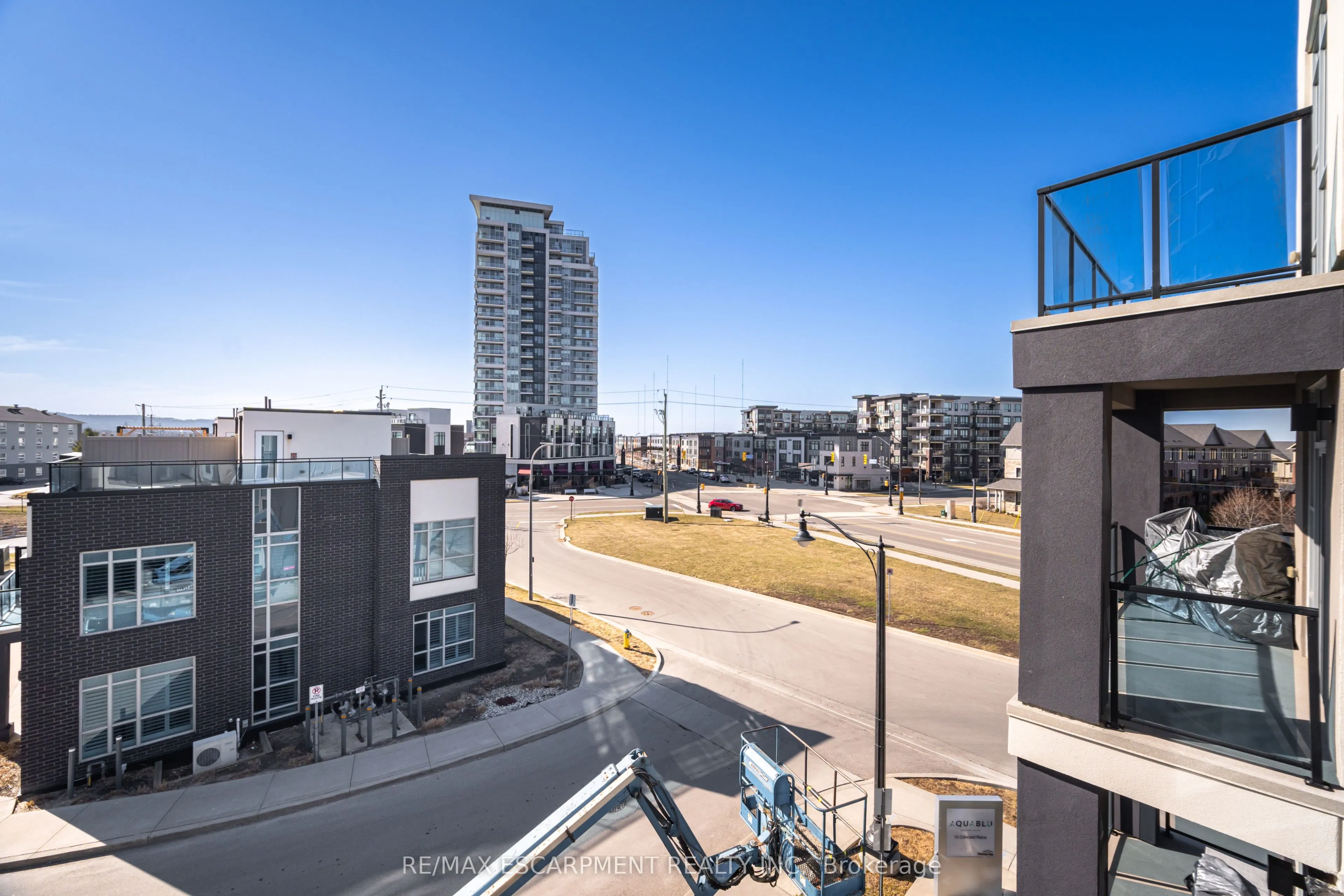 10 CONCORD Place, #308