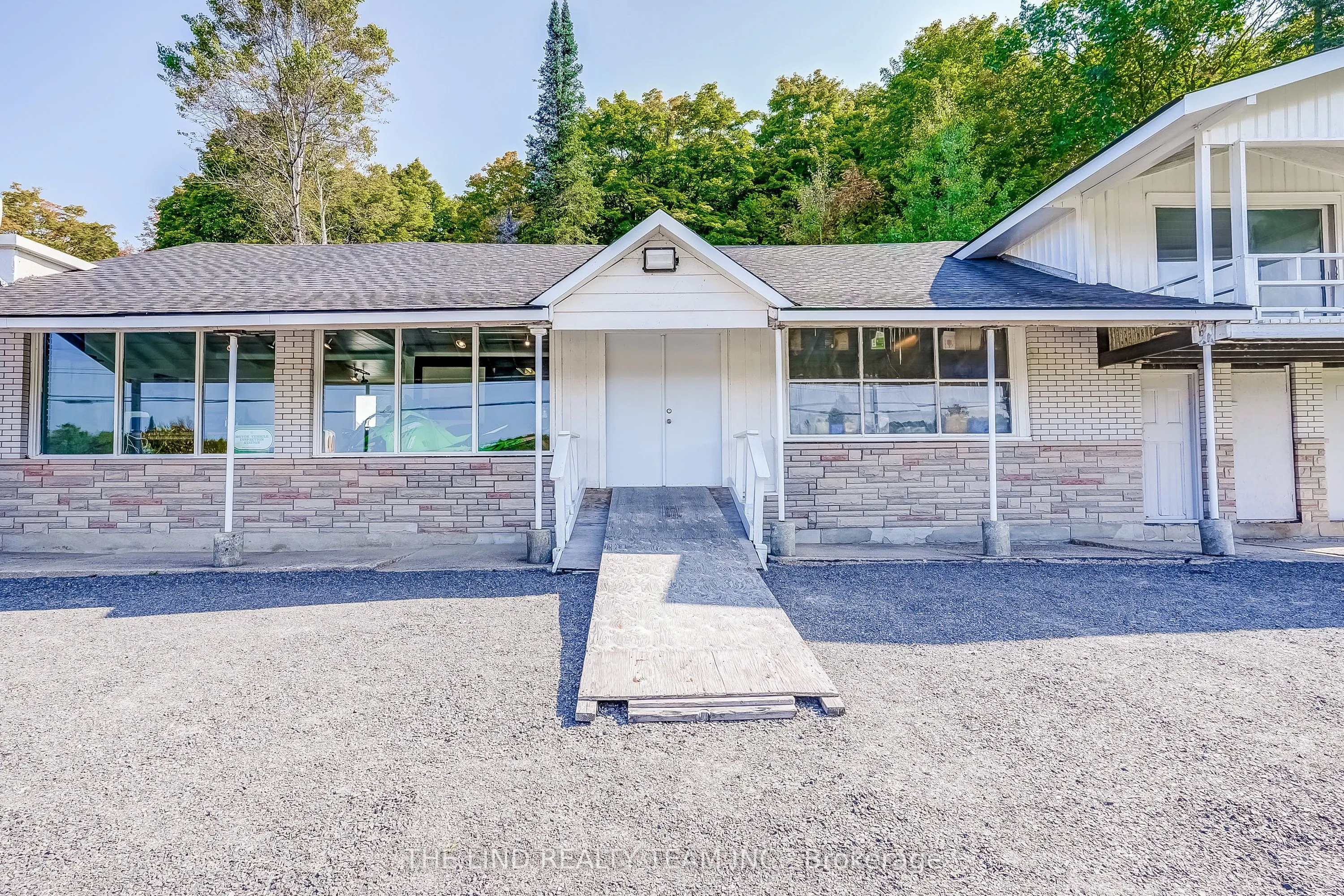949 Raymond Road