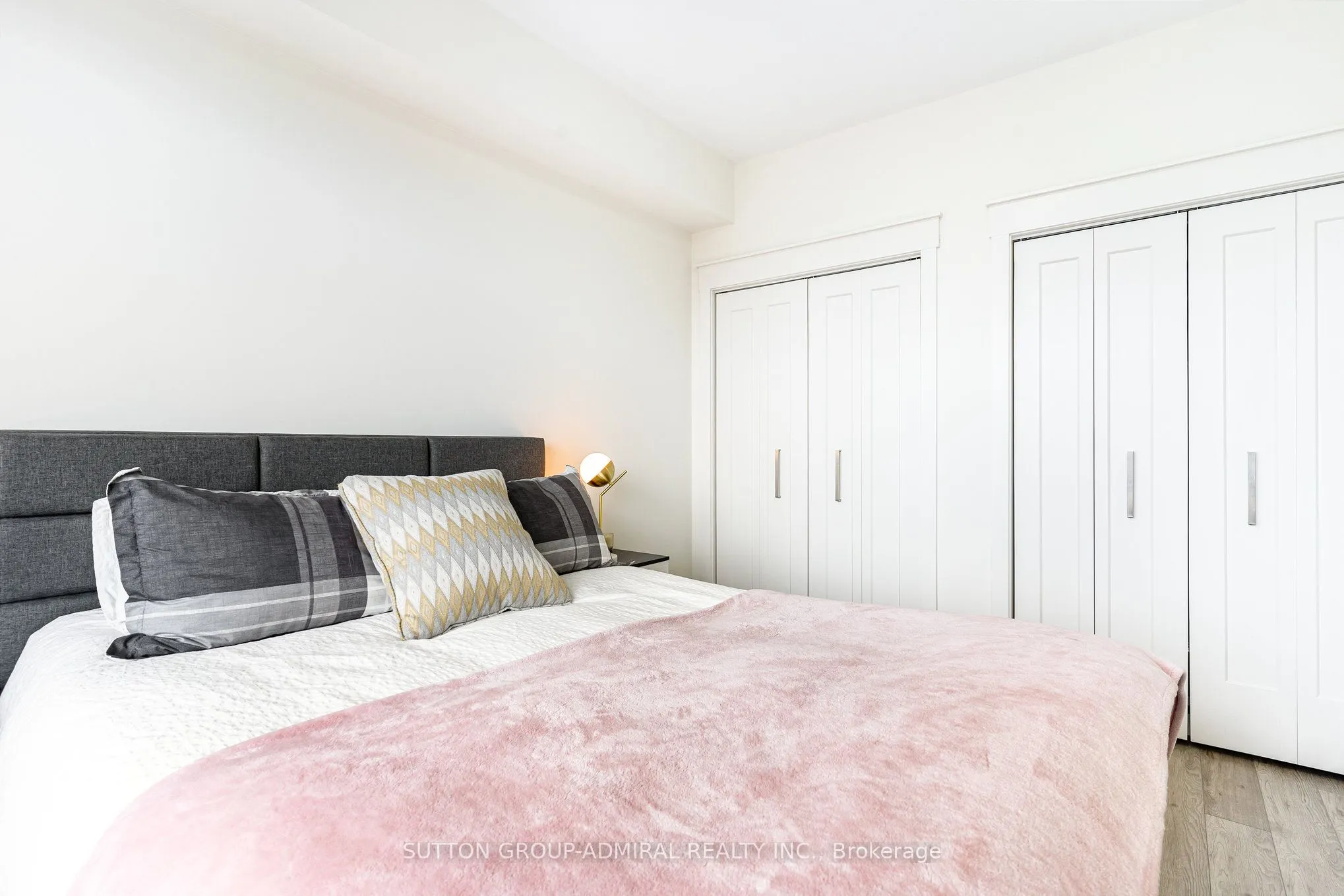 212 King William Street, #618