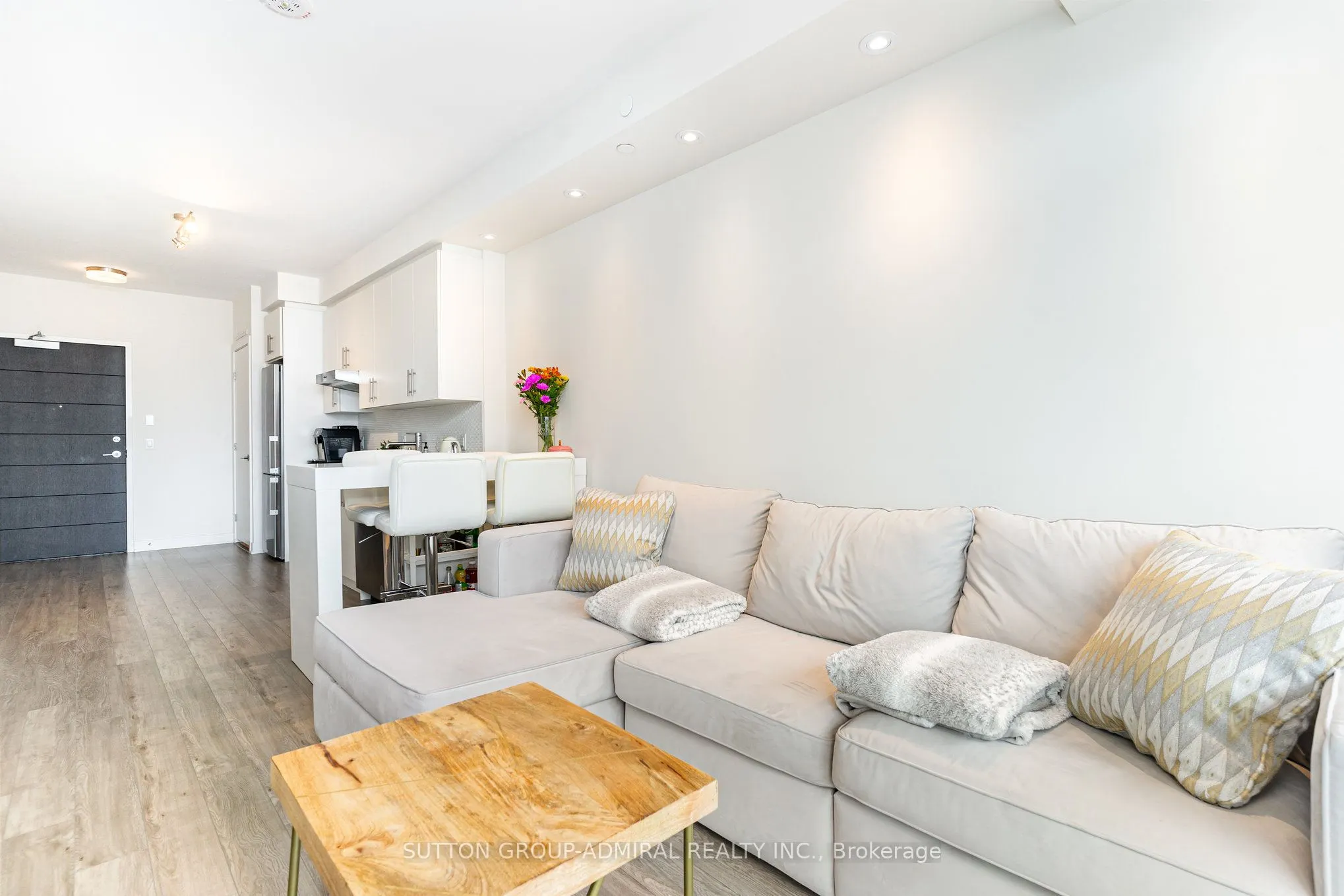 212 King William Street, #618