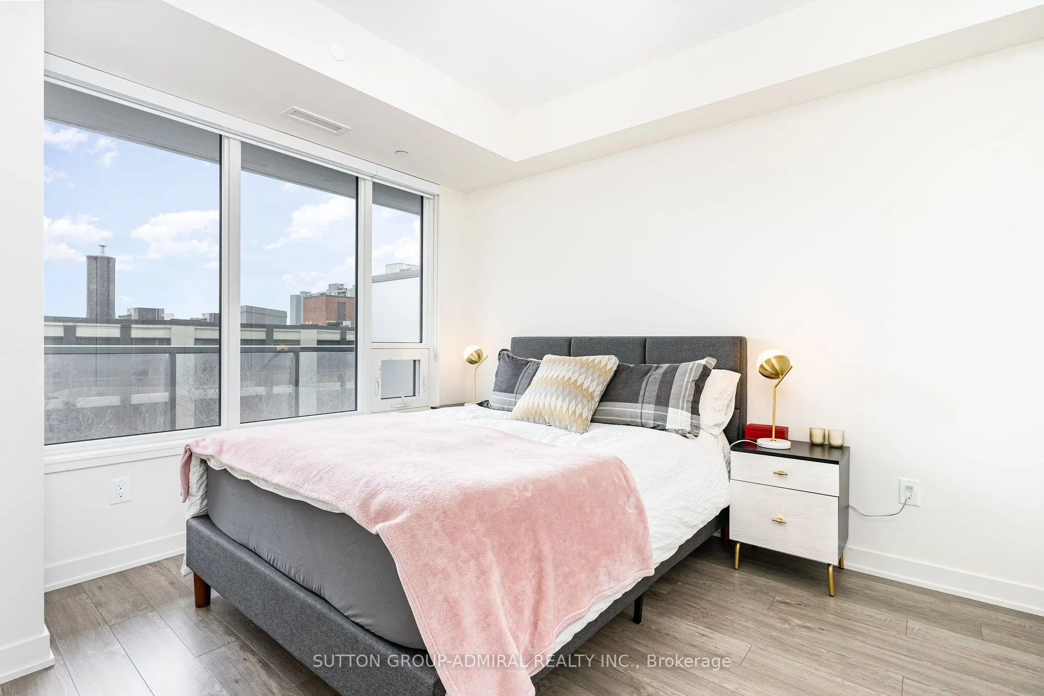 212 King William Street, #618