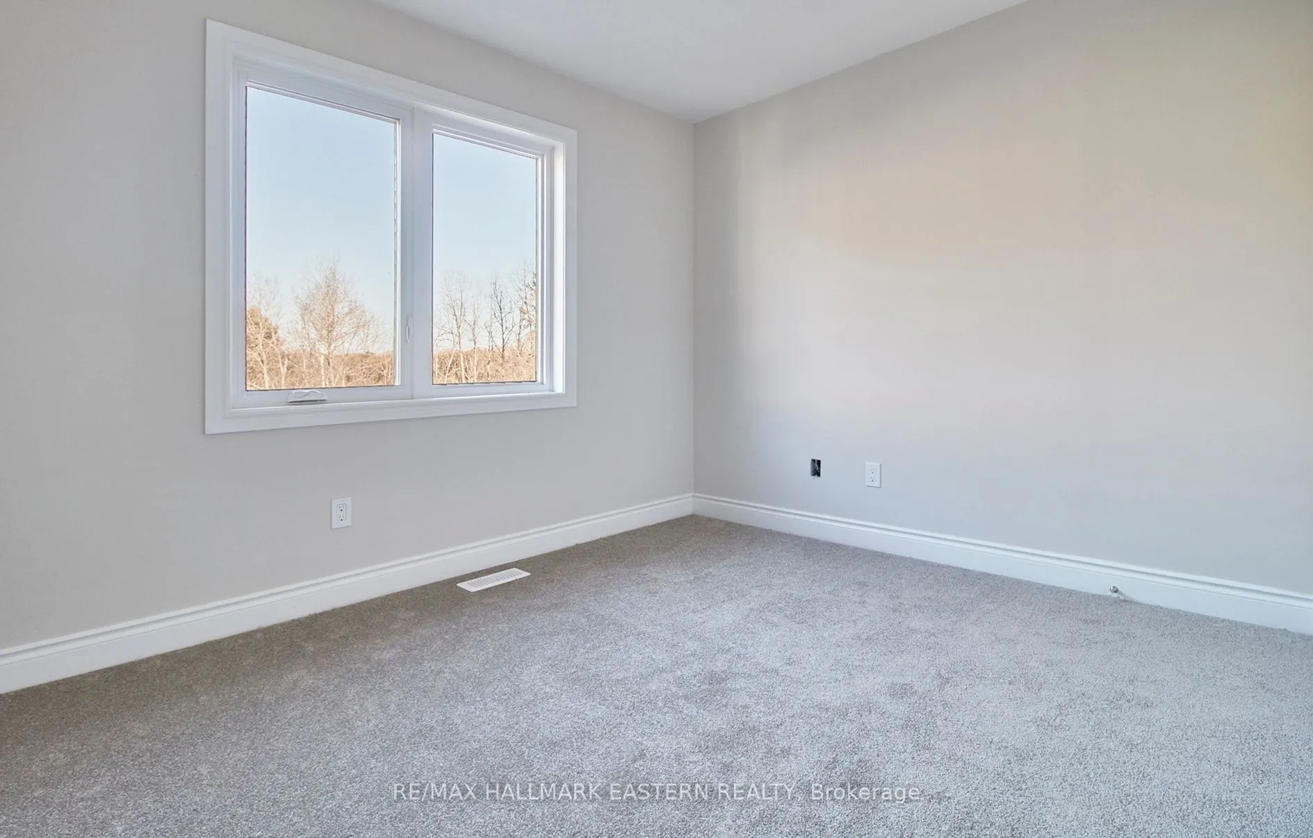 37 COLDBROOK Drive