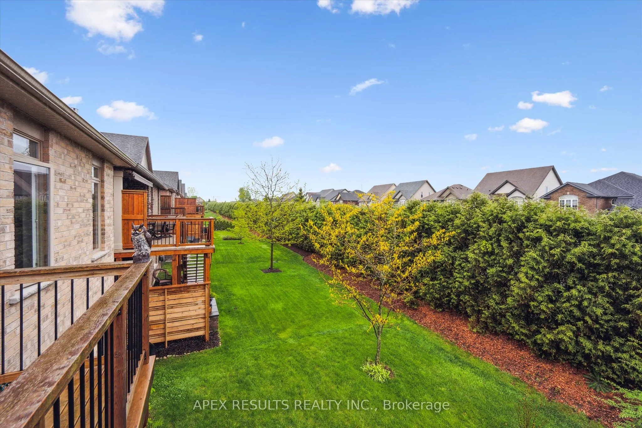 10 CHESTNUT Drive