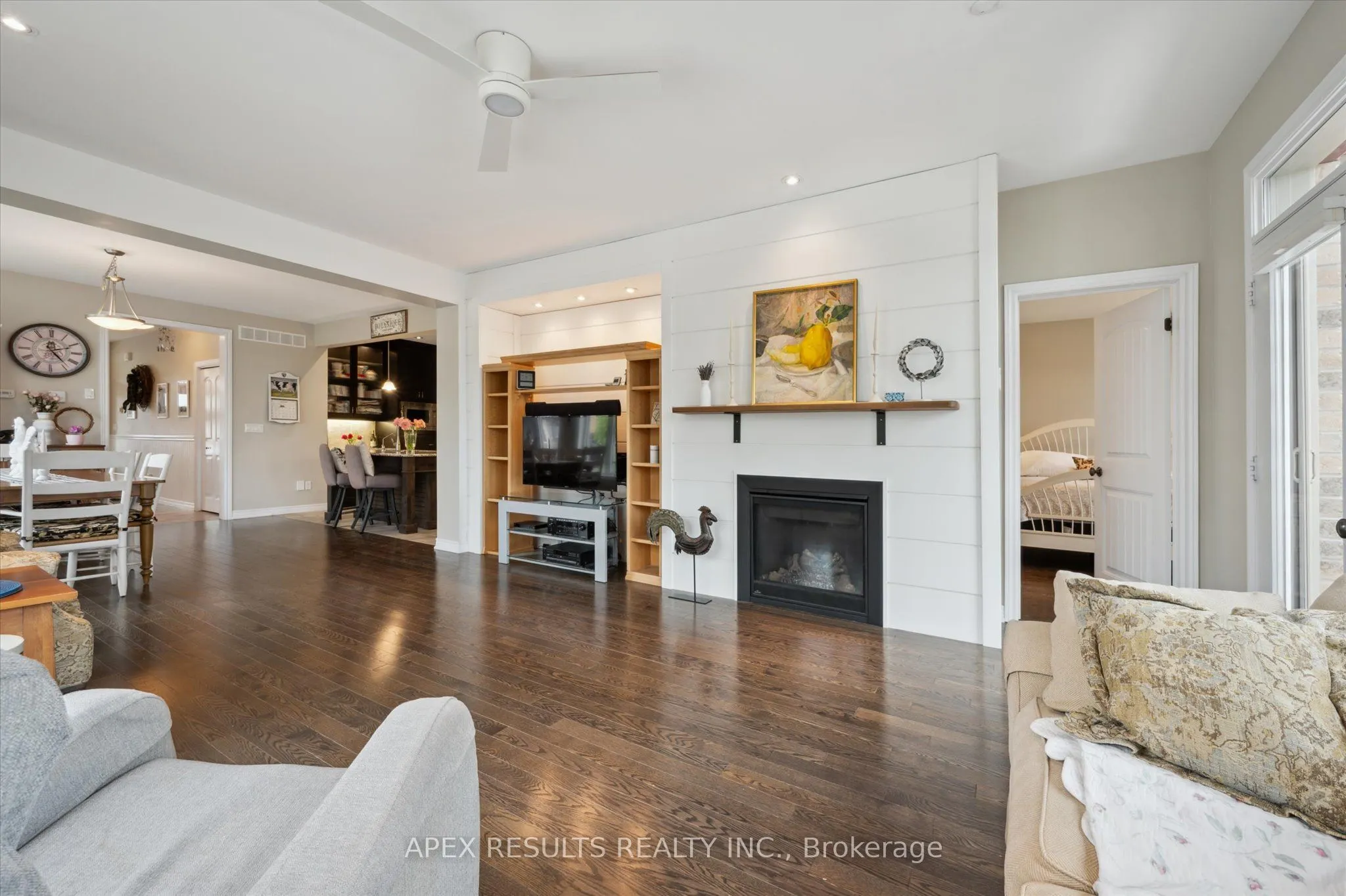 10 CHESTNUT Drive