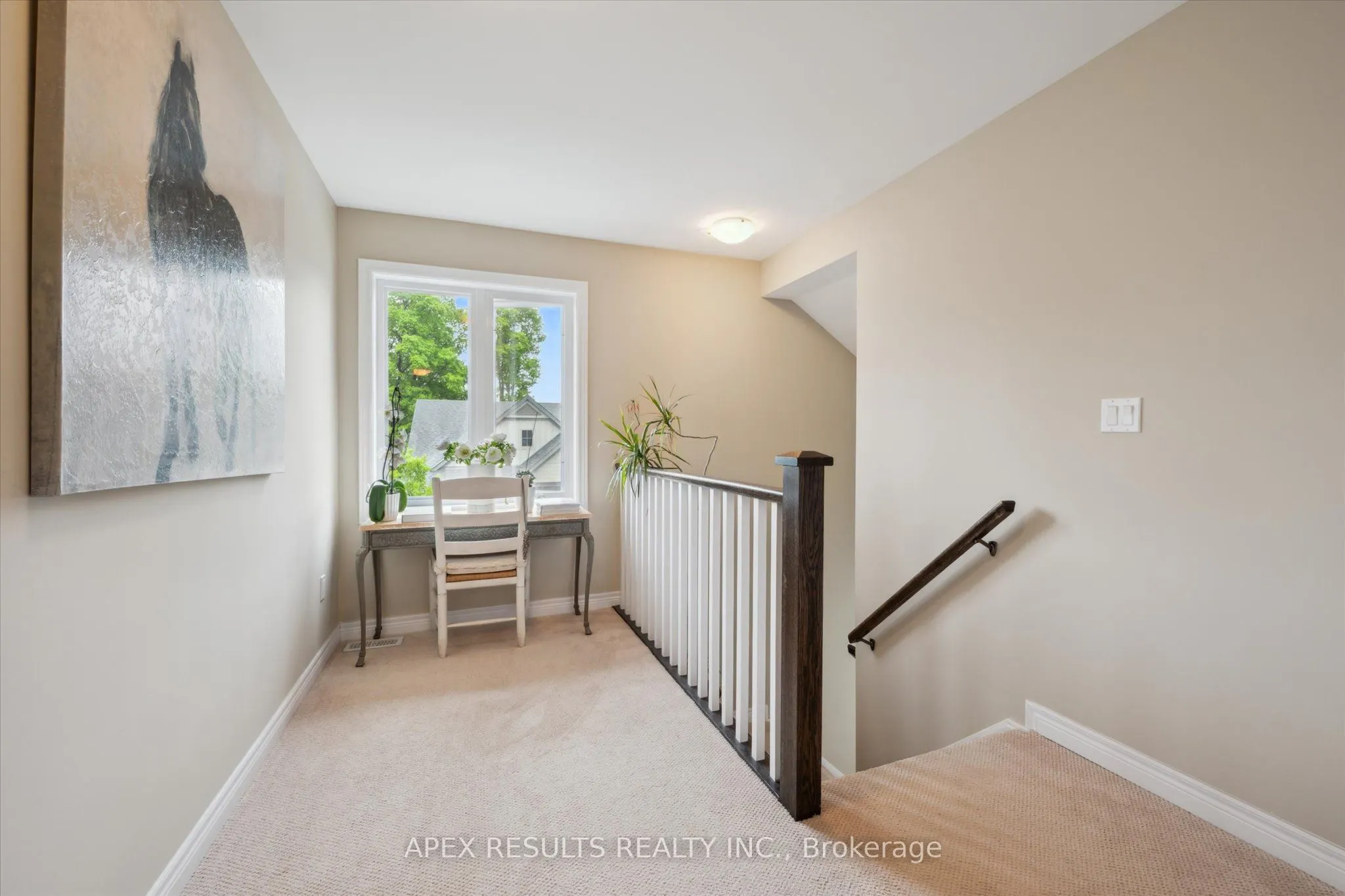 10 CHESTNUT Drive
