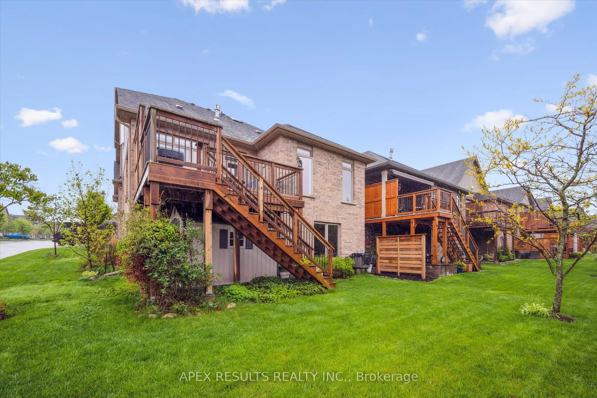 10 CHESTNUT Drive