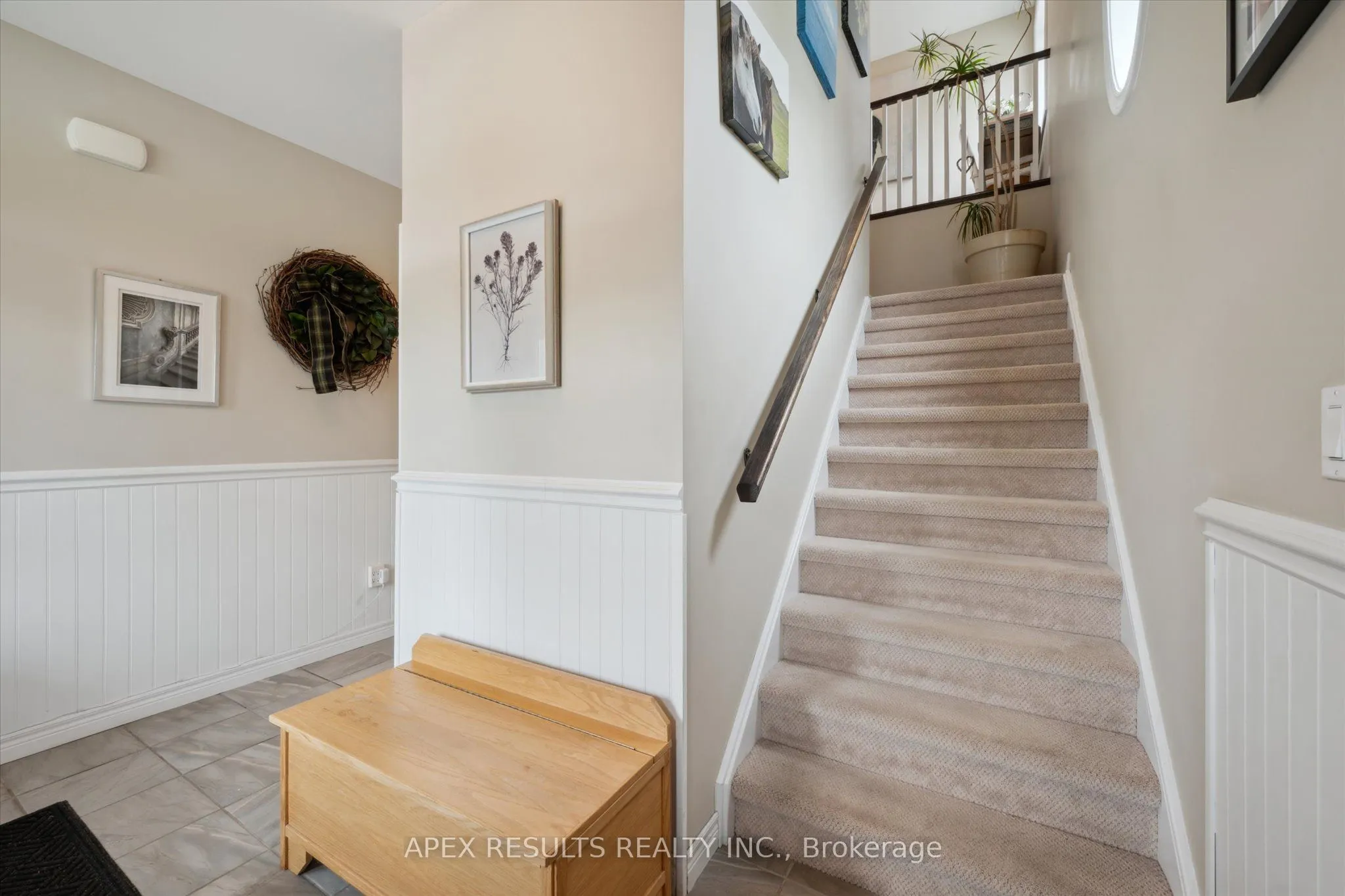 10 CHESTNUT Drive