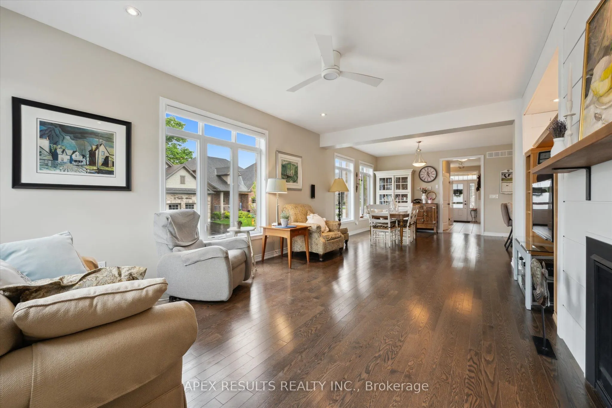 10 CHESTNUT Drive