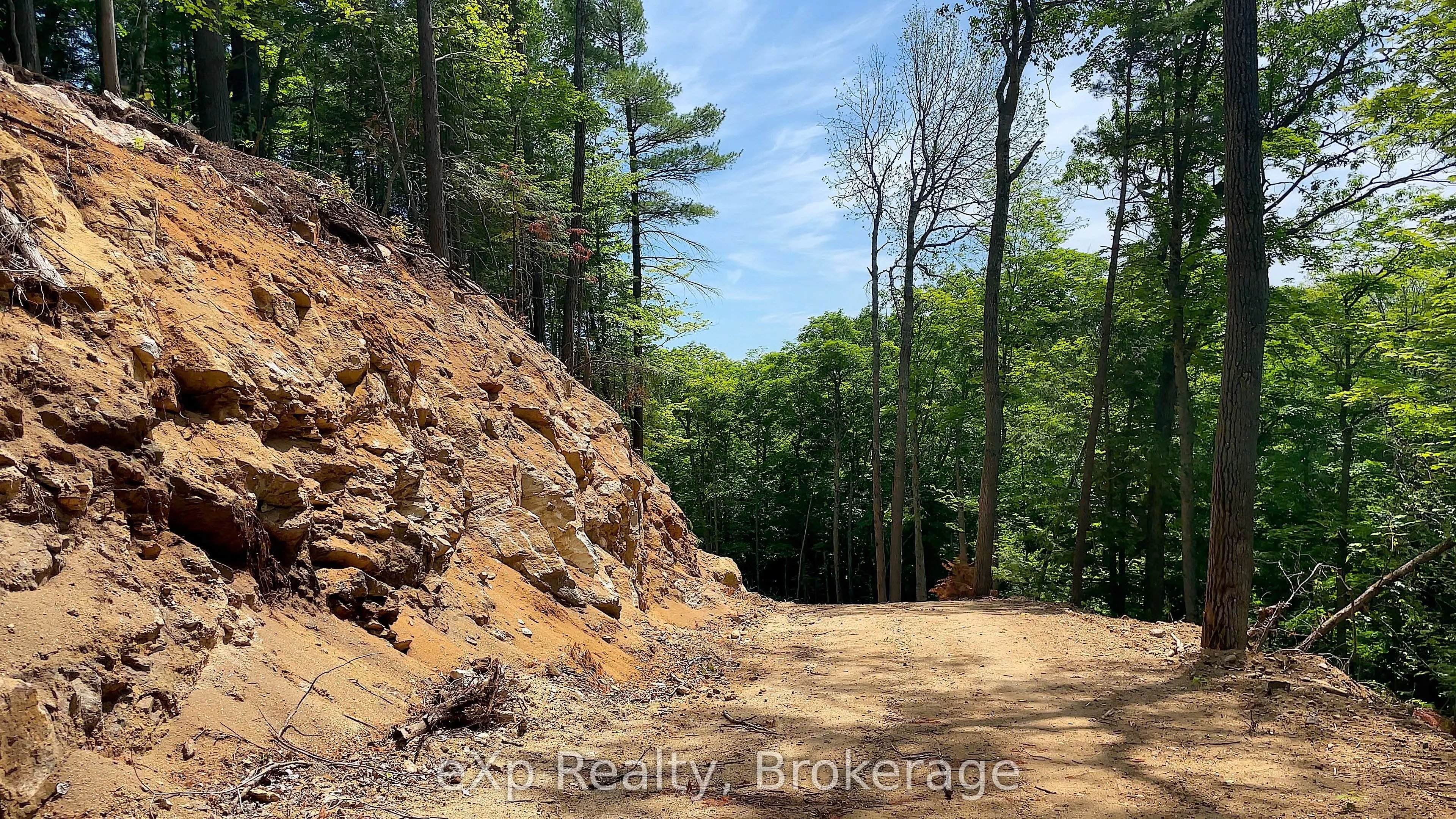 Lot 5 Gonnsen Trail