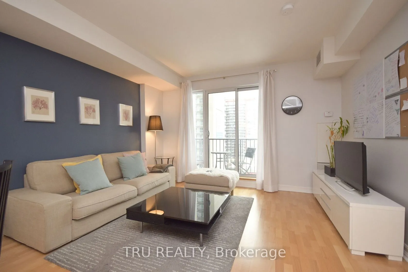 200 Besserer Street, #910