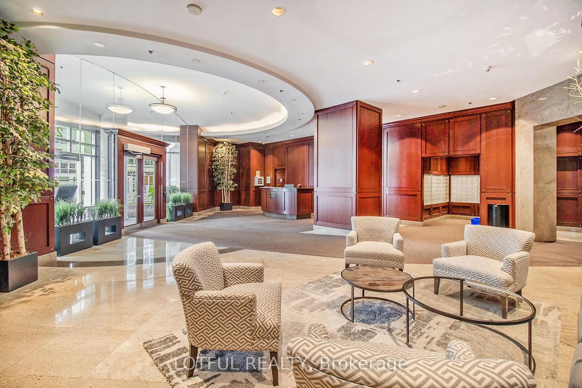 234 Rideau Street, #1703