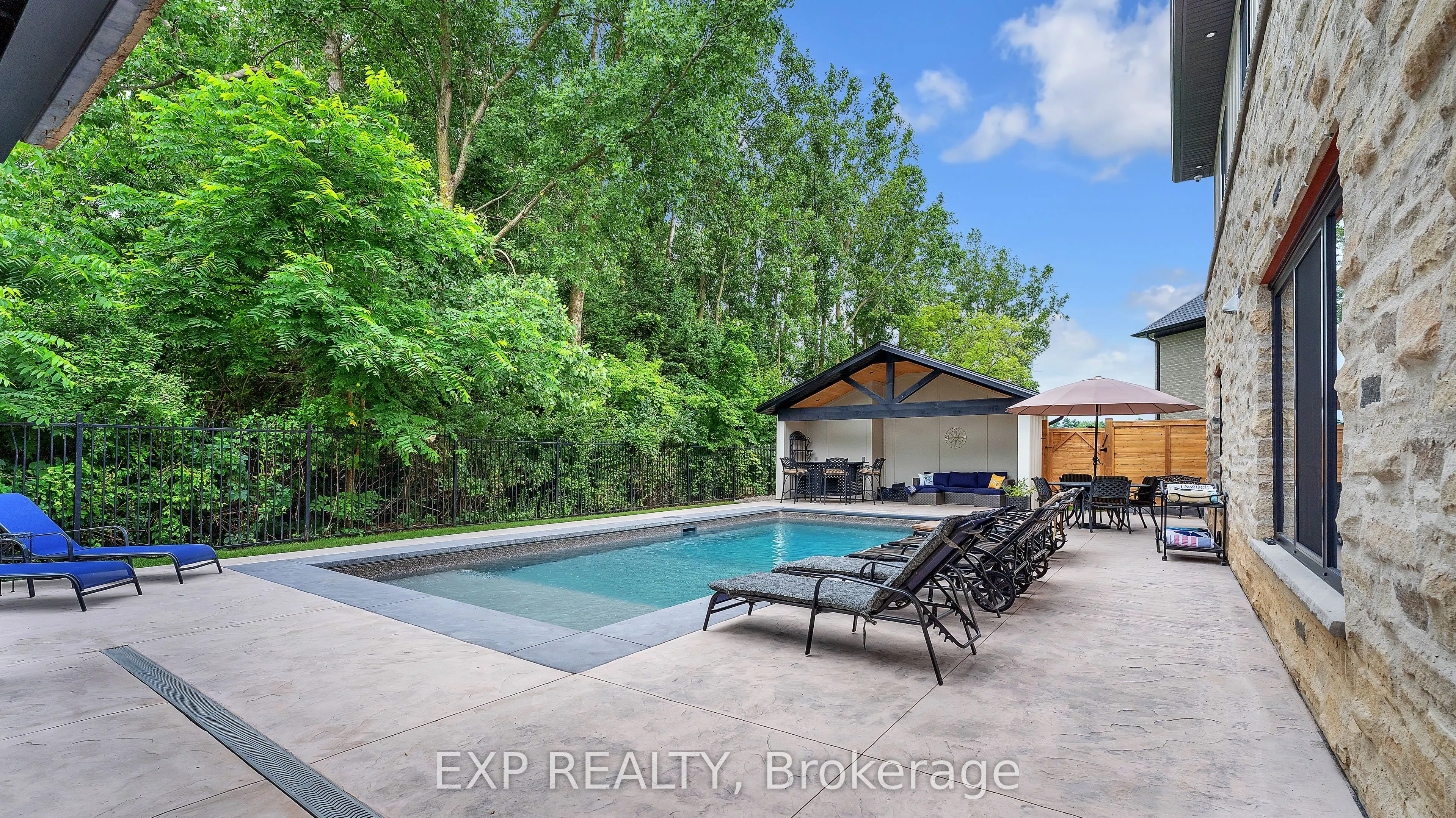 9861 Glendon Drive, #253