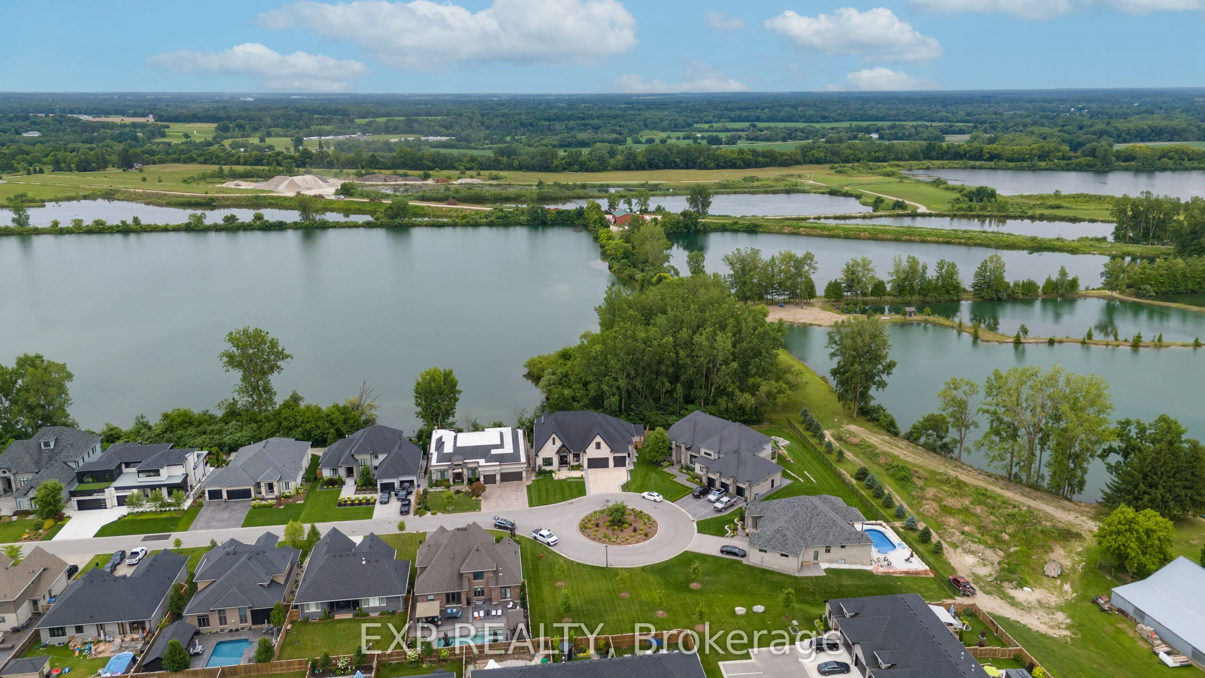 9861 Glendon Drive, #253