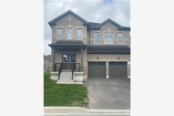 411 Black Cherry Crescent