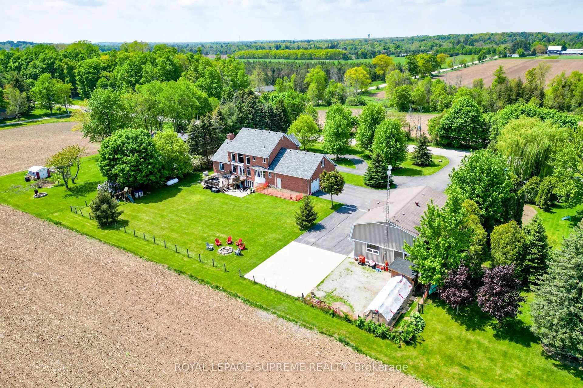 436 8th Concession Road E