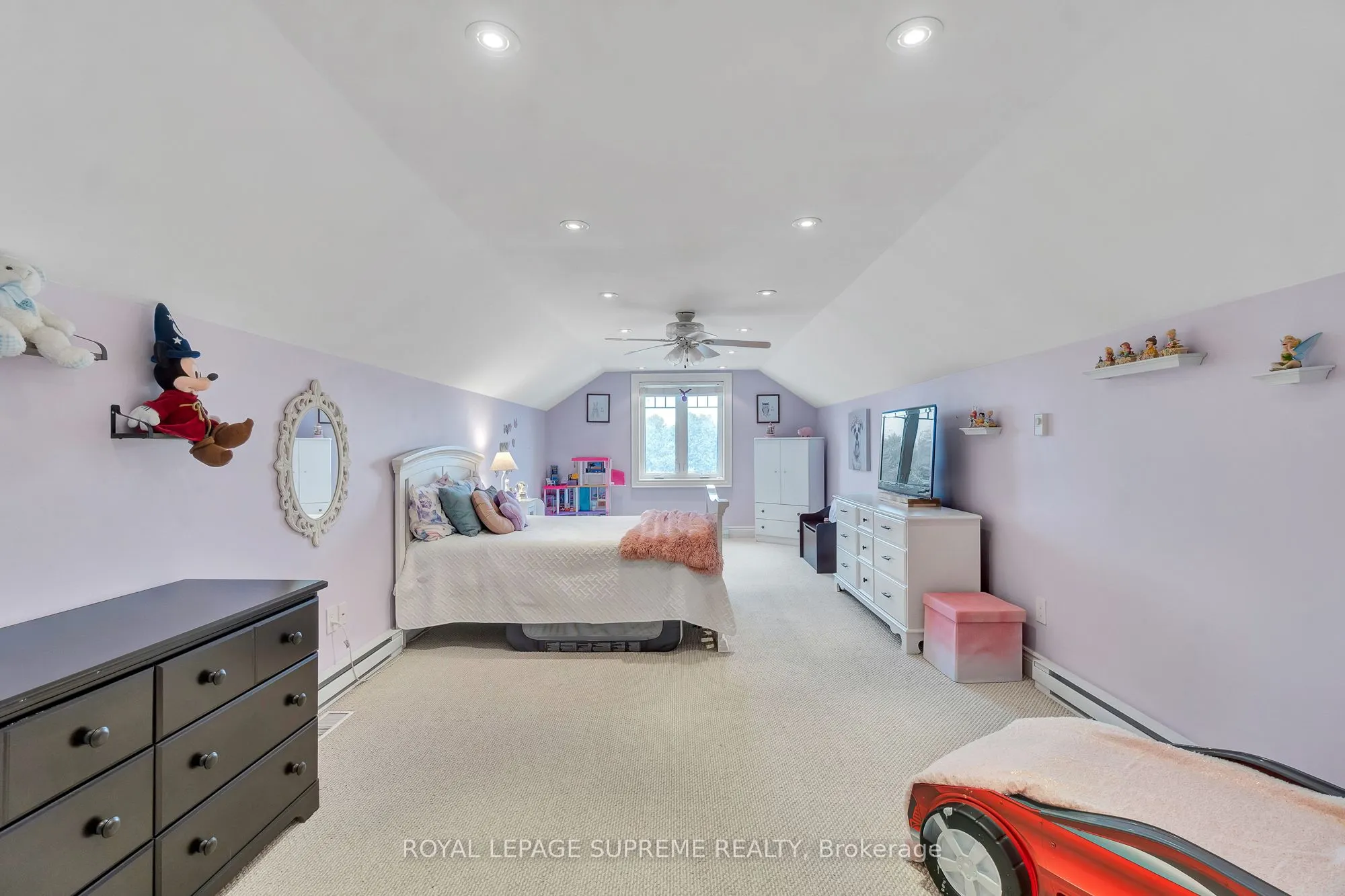 436 8th Concession Road E