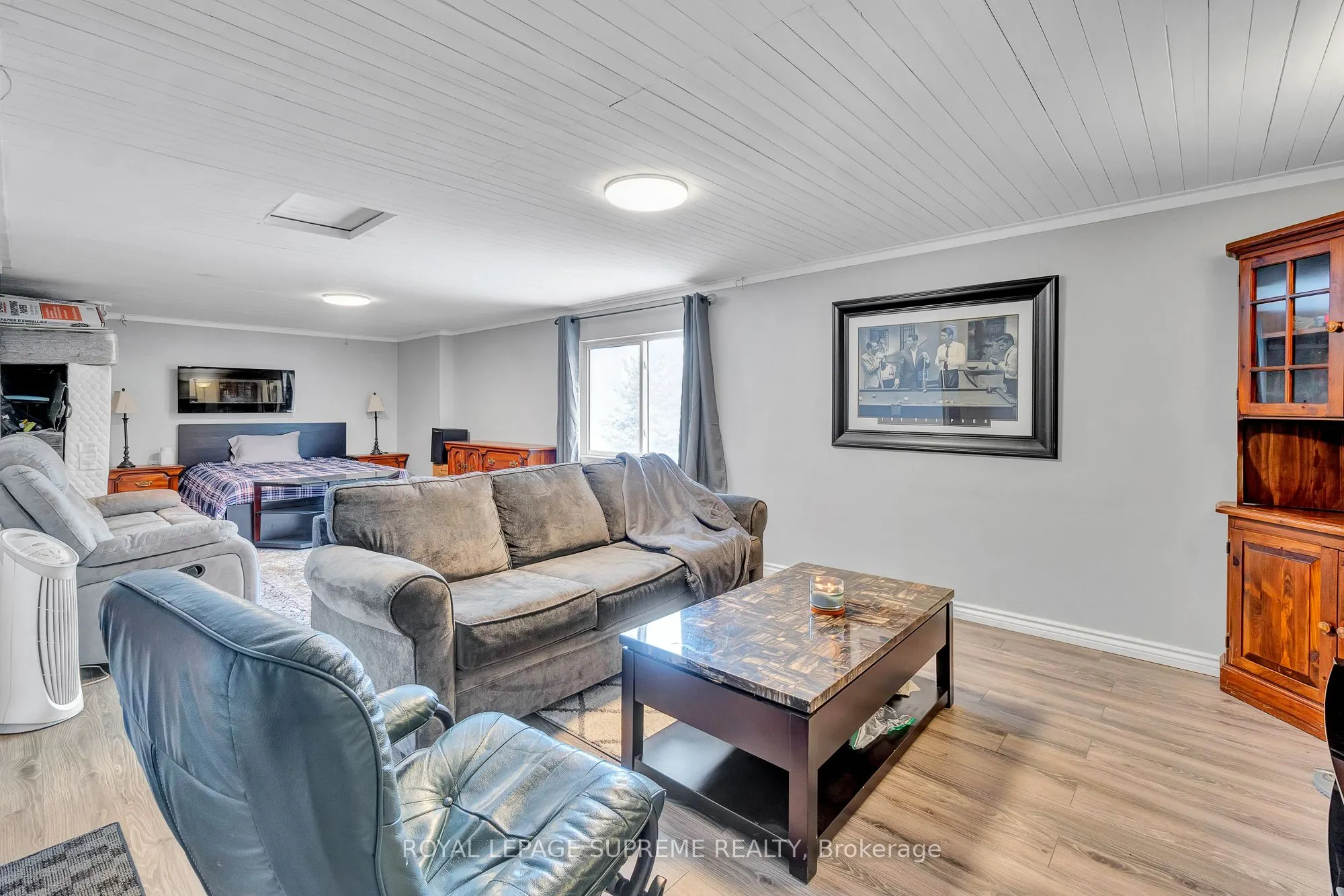 436 8th Concession Road E