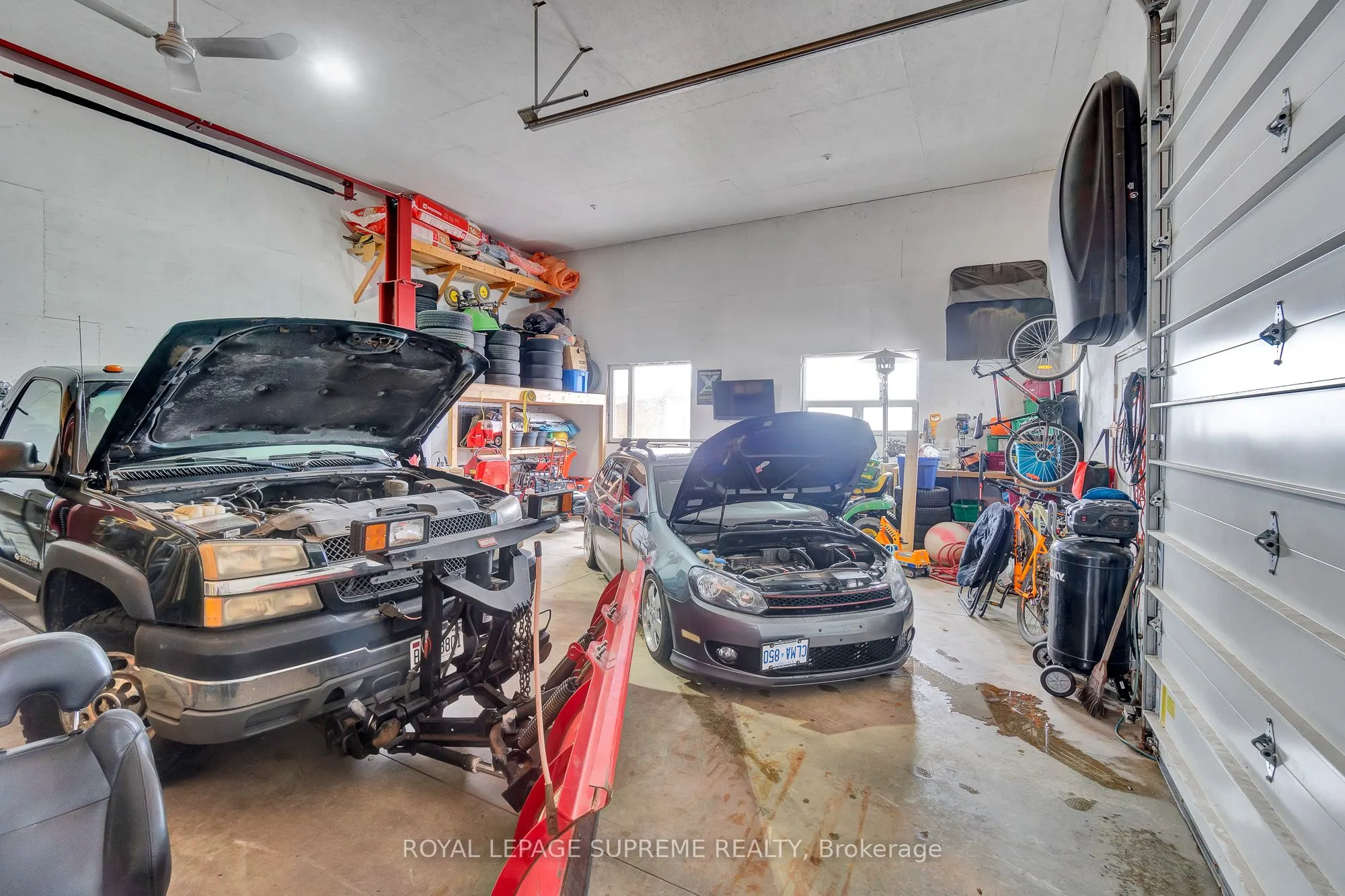 436 8th Concession Road E