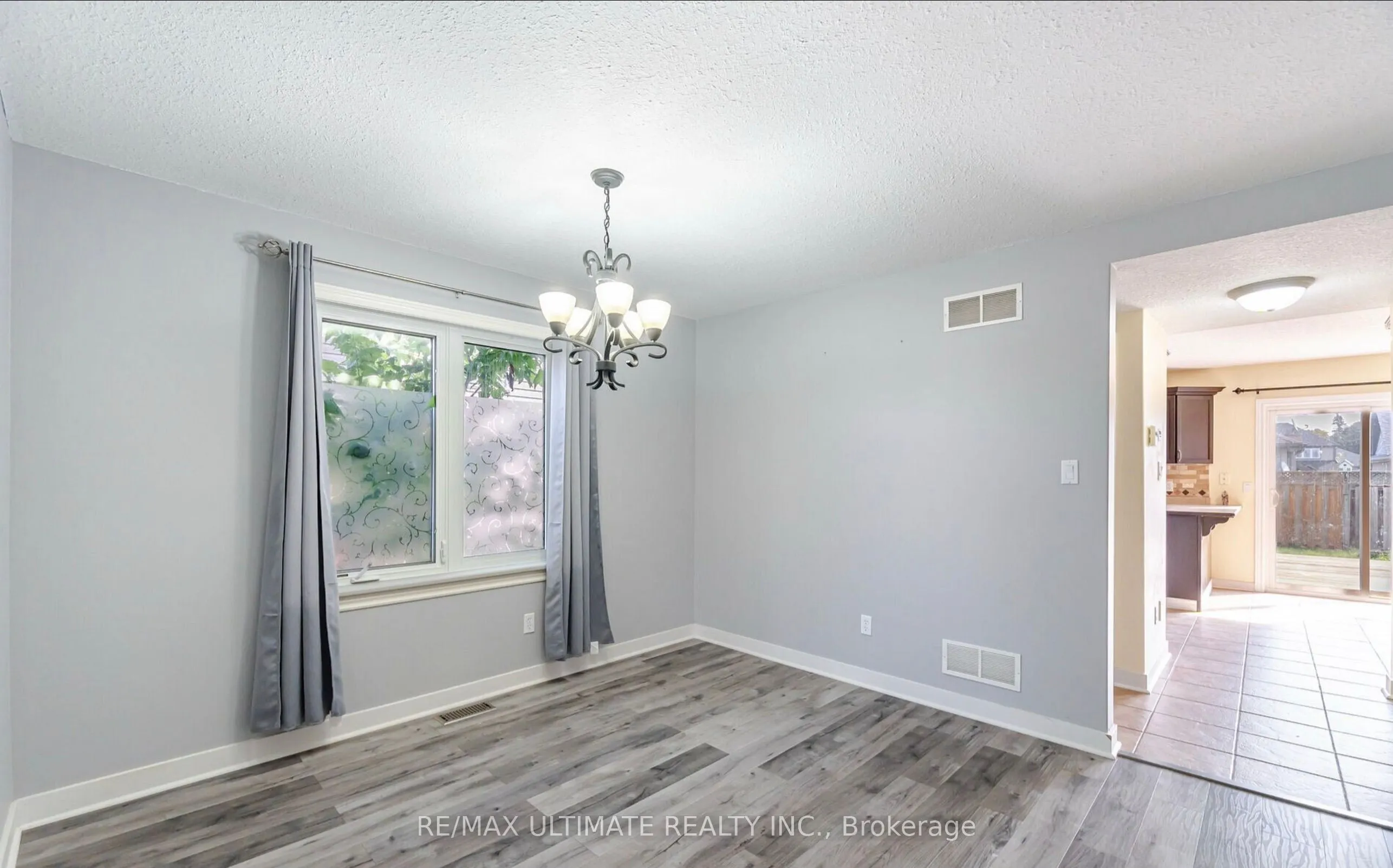 133 Fleming Way
