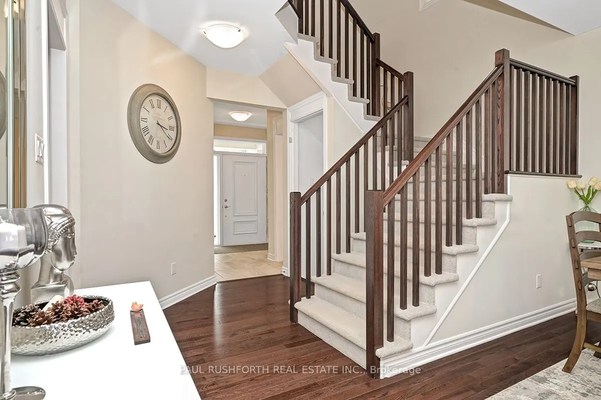 593 Vivera Place