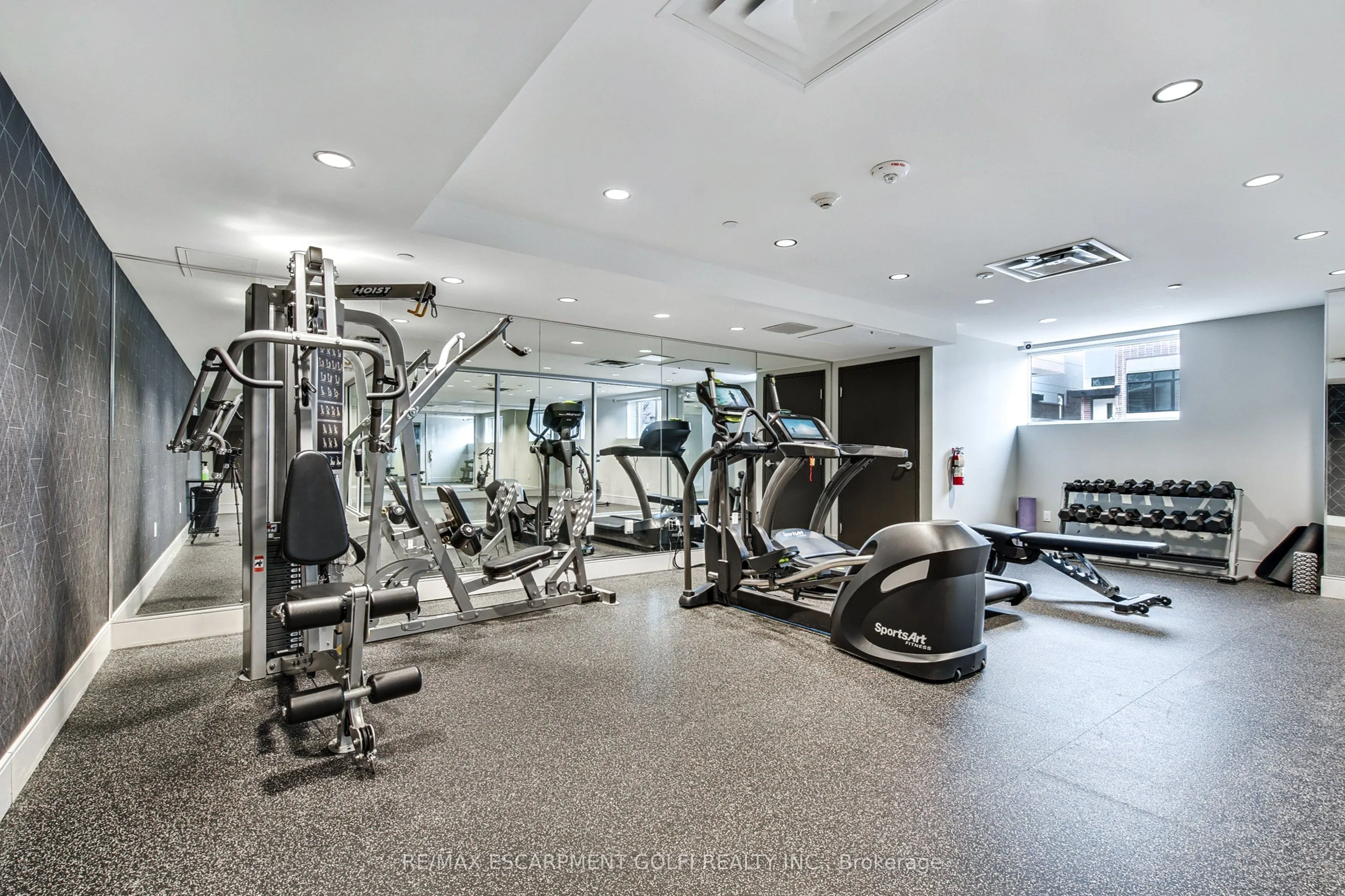 16 Markle Crescent, #403