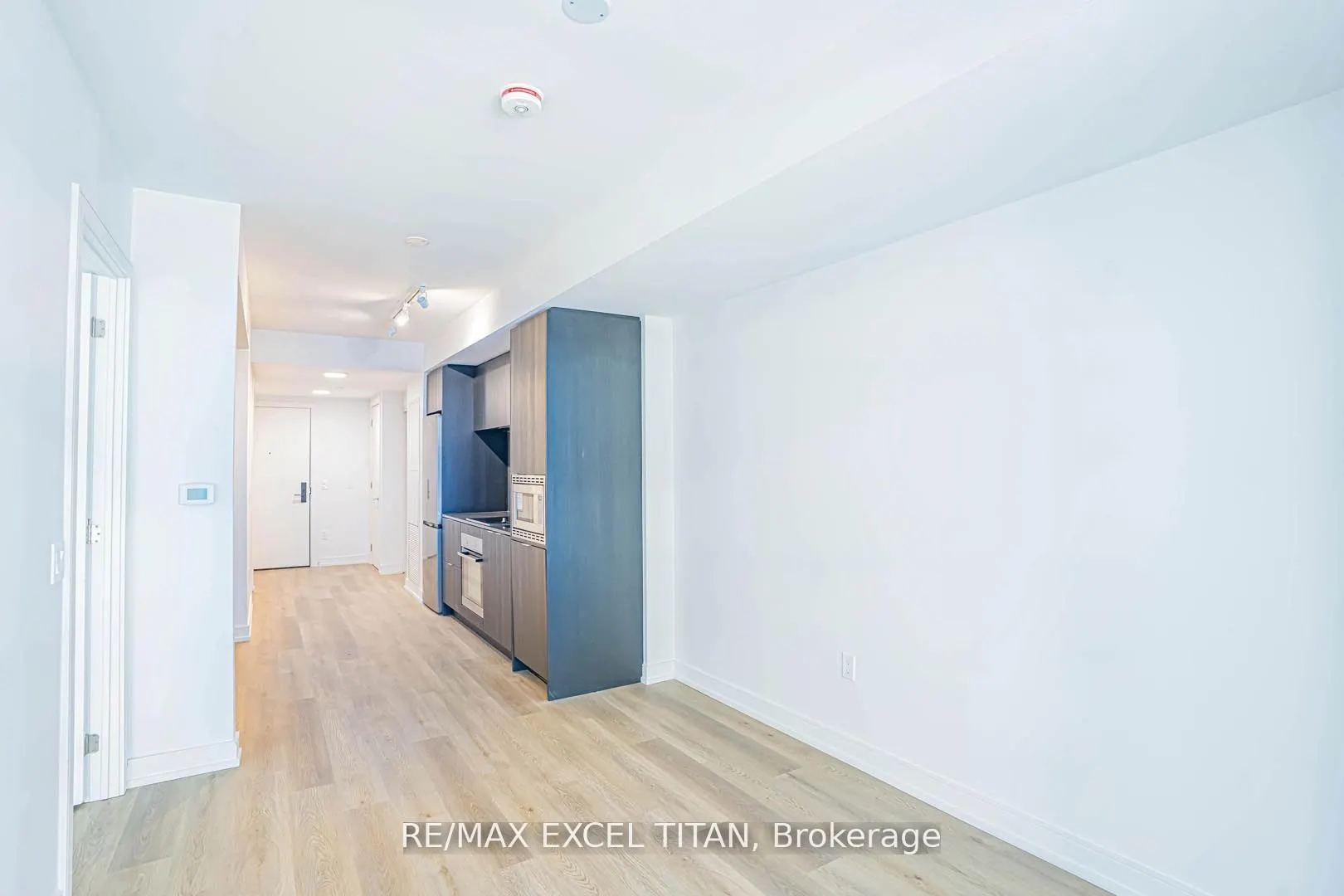 1 Jarvis Street #614