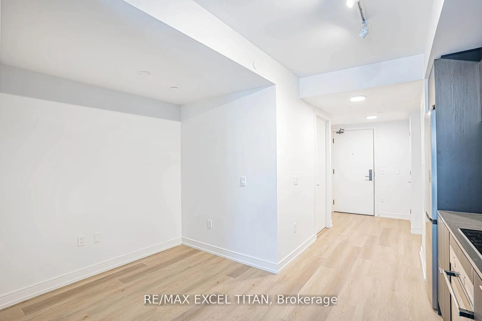 1 Jarvis Street #614