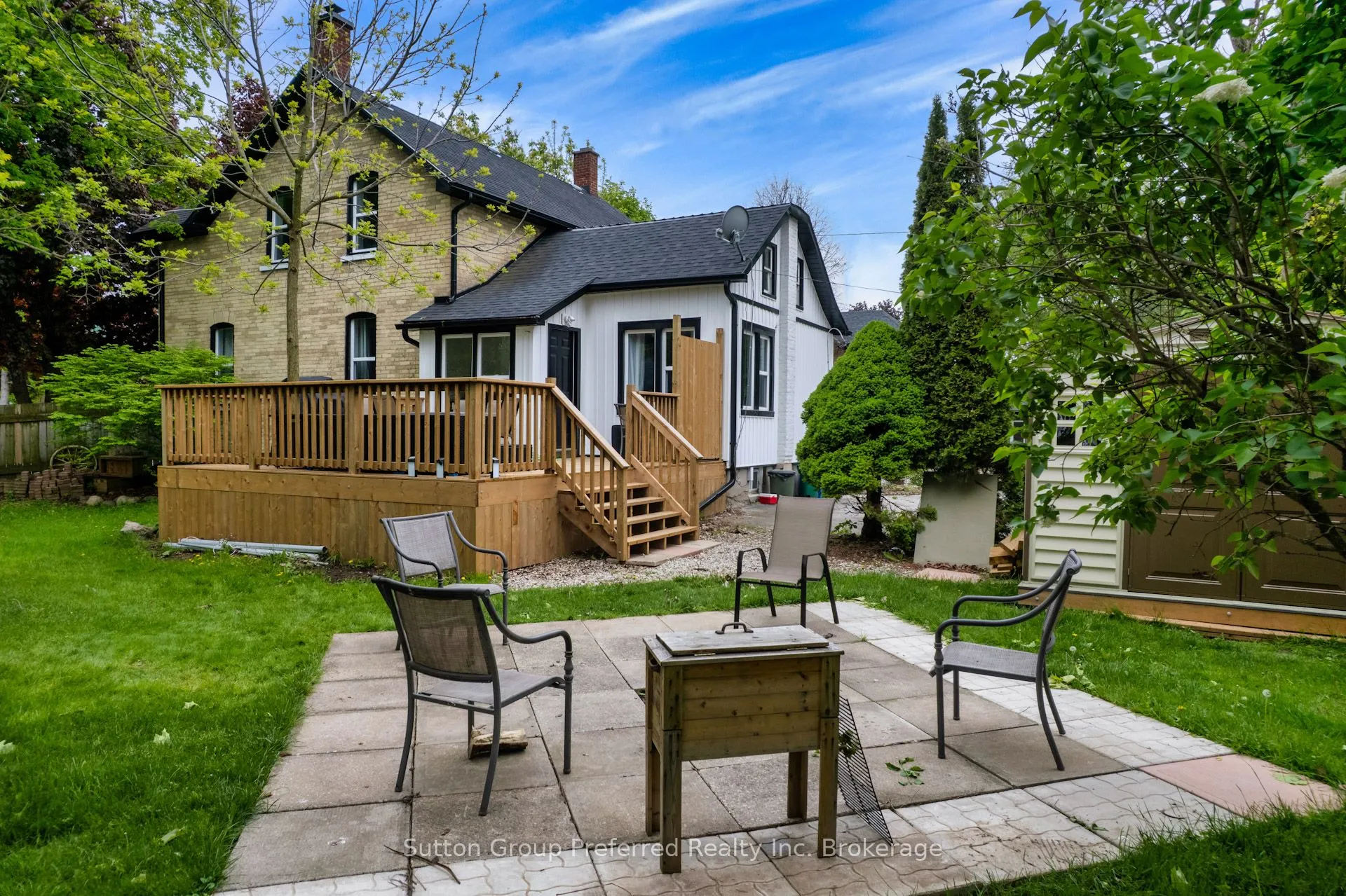 73 Hope Street E