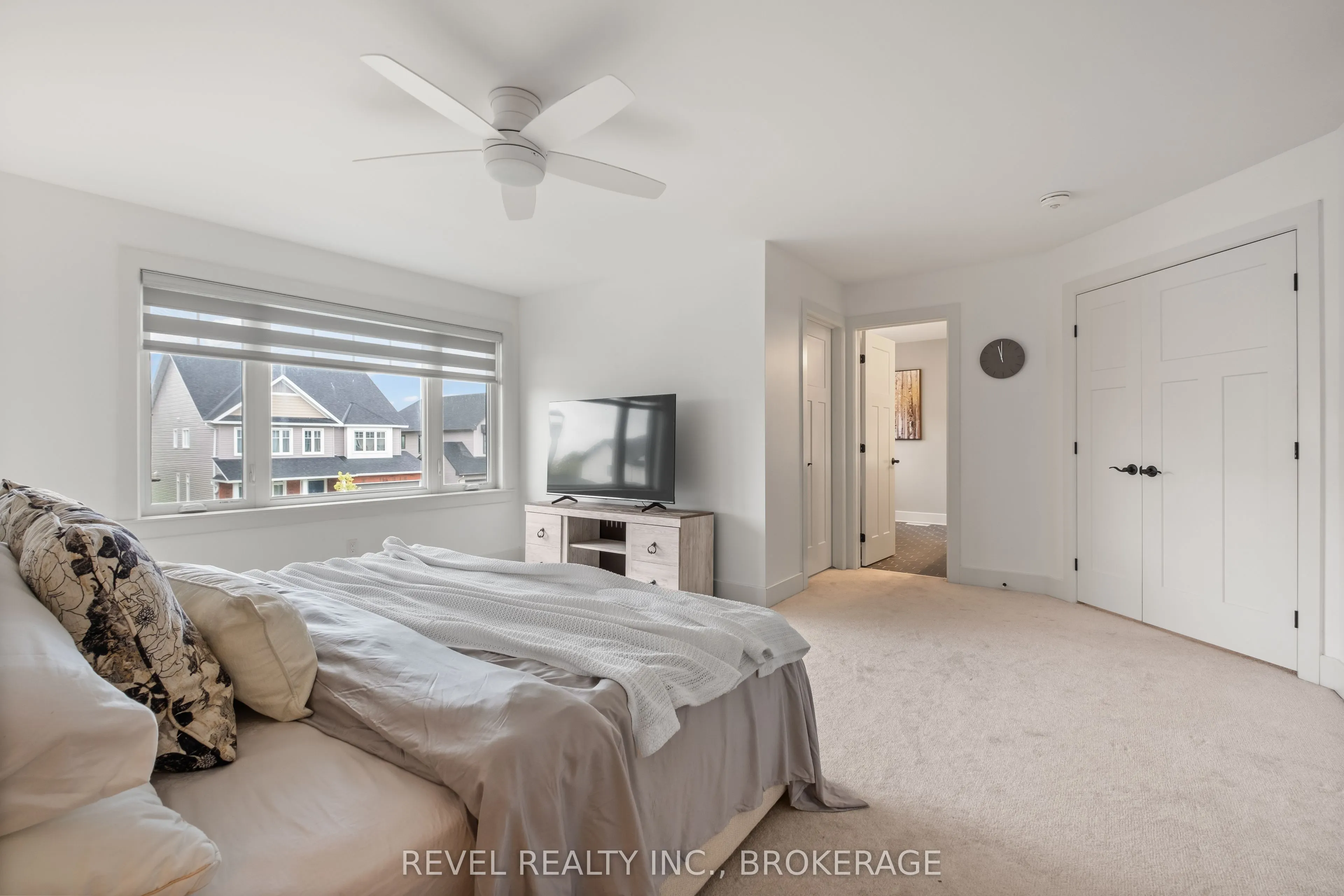 709 Riverview Way