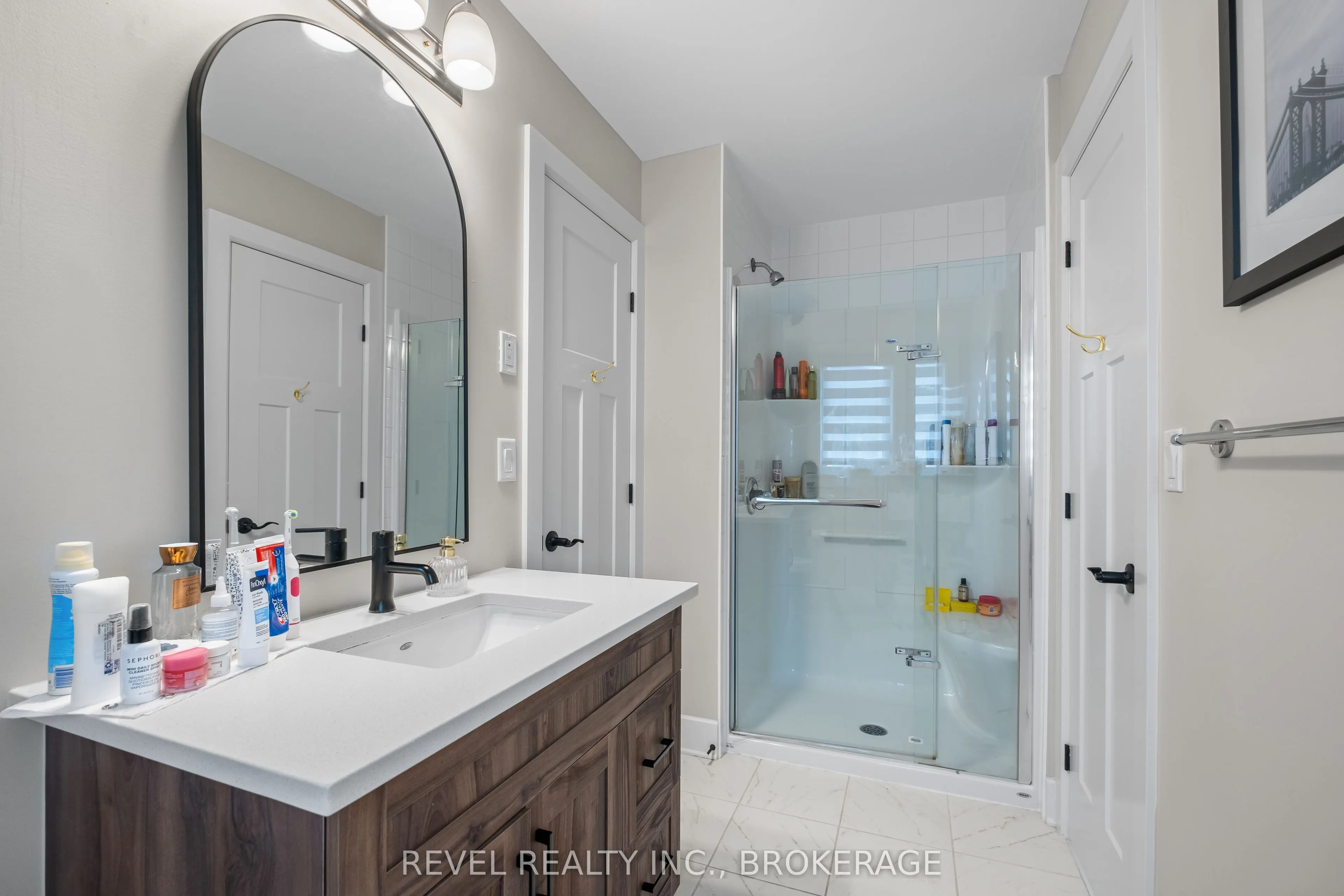 709 Riverview Way