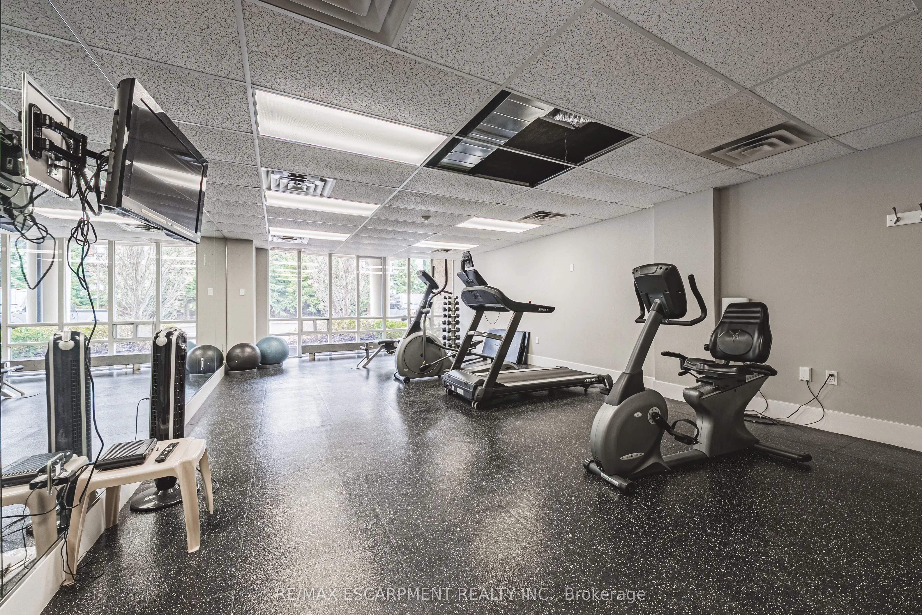 125 Wilson Street W #107