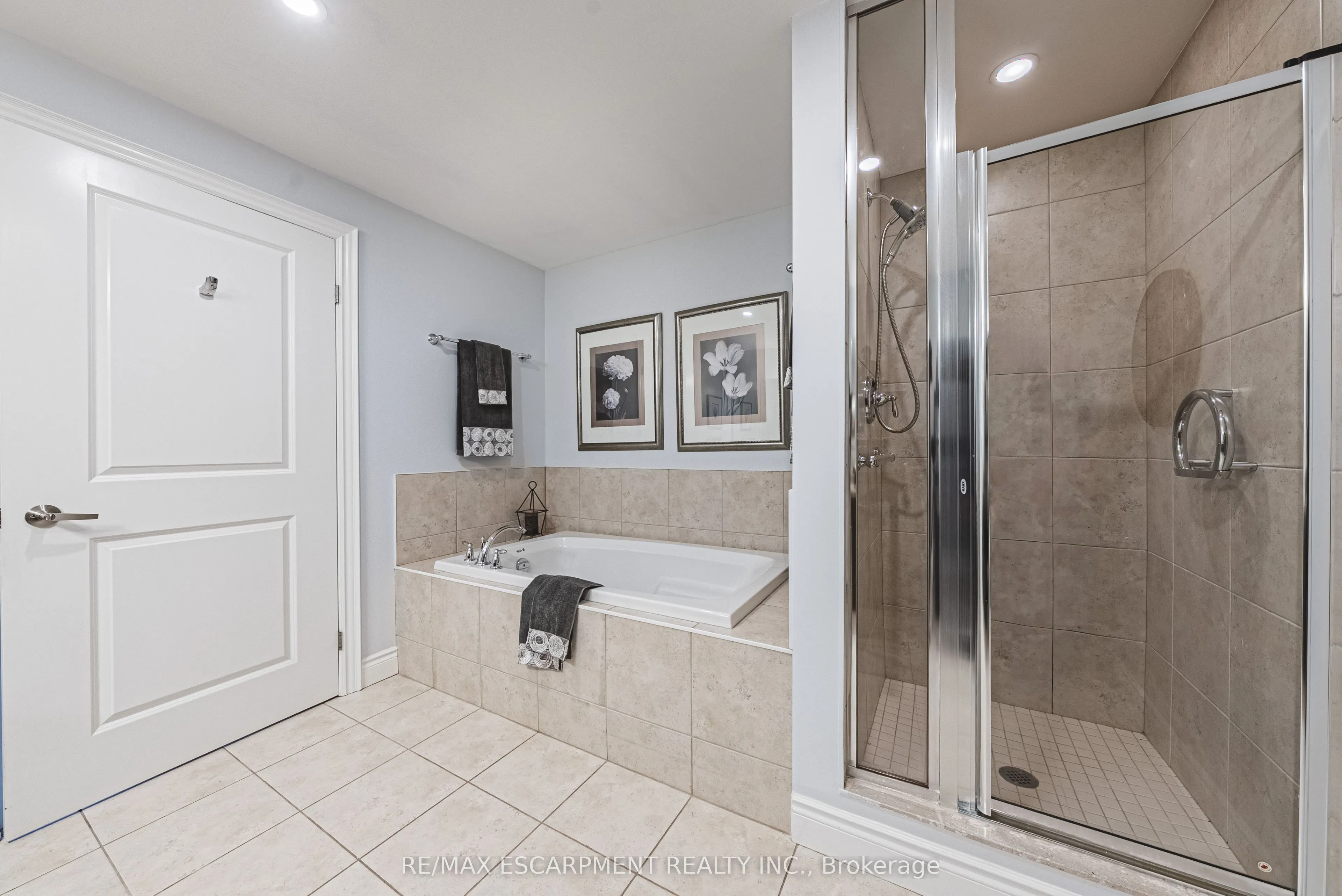 125 Wilson Street W #107